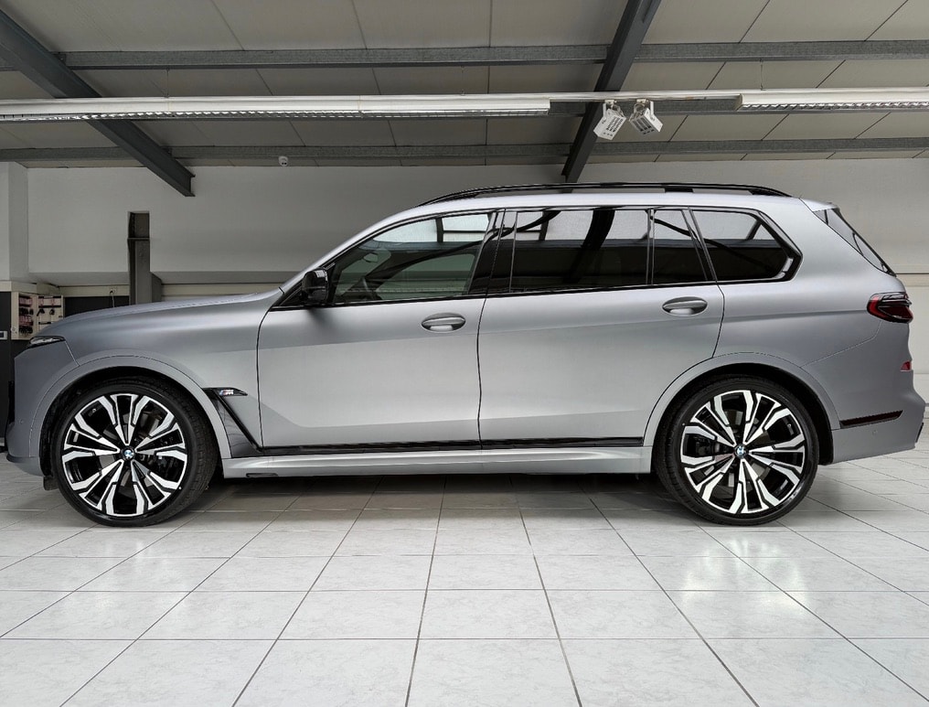 BMW X7 xDrive 48V M60i Steptronic M Sport Pro-image-3