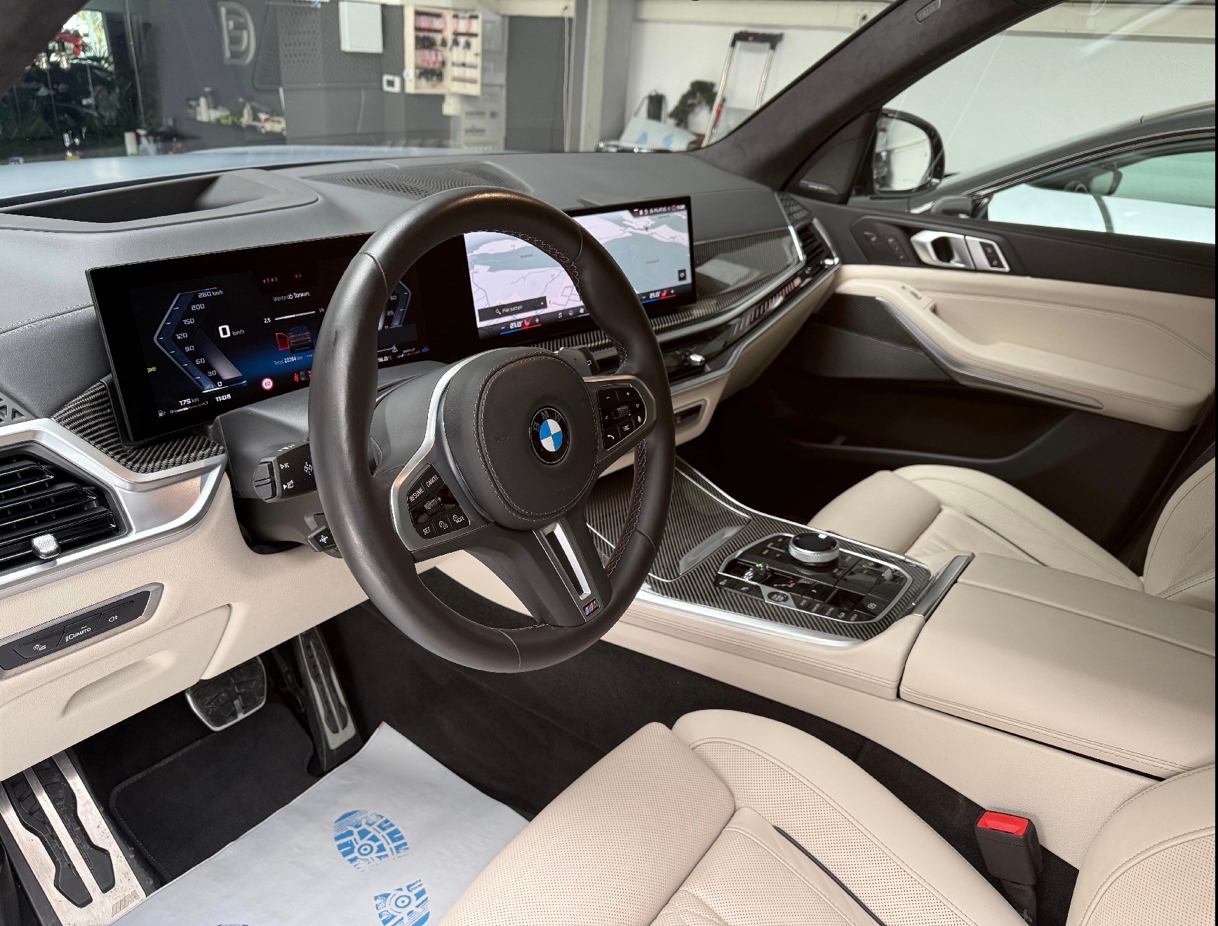 BMW X7 xDrive 48V M60i Steptronic M Sport Pro-image-0