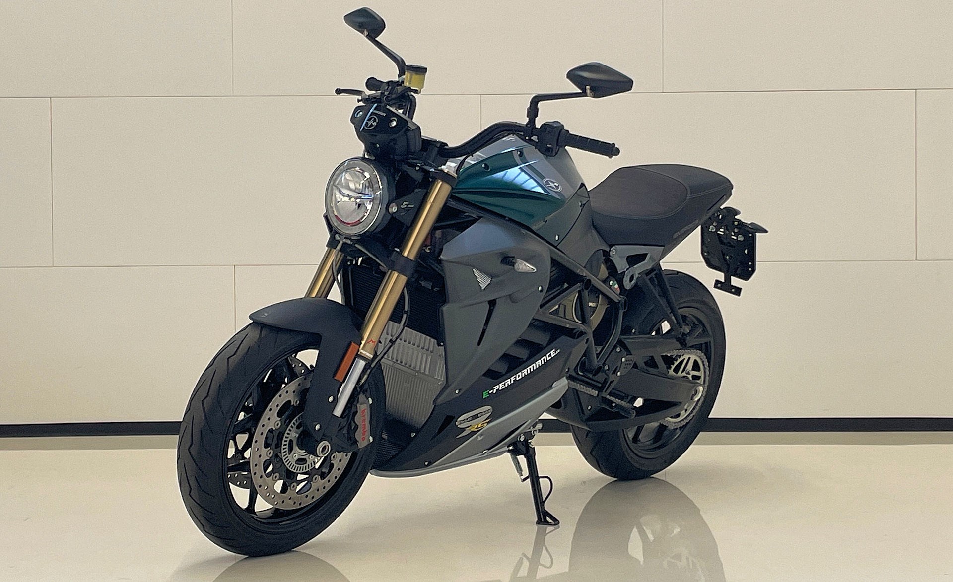 ENERGICA Energica Eva Esseesse 9+ RS 21.5kW/h-image-2