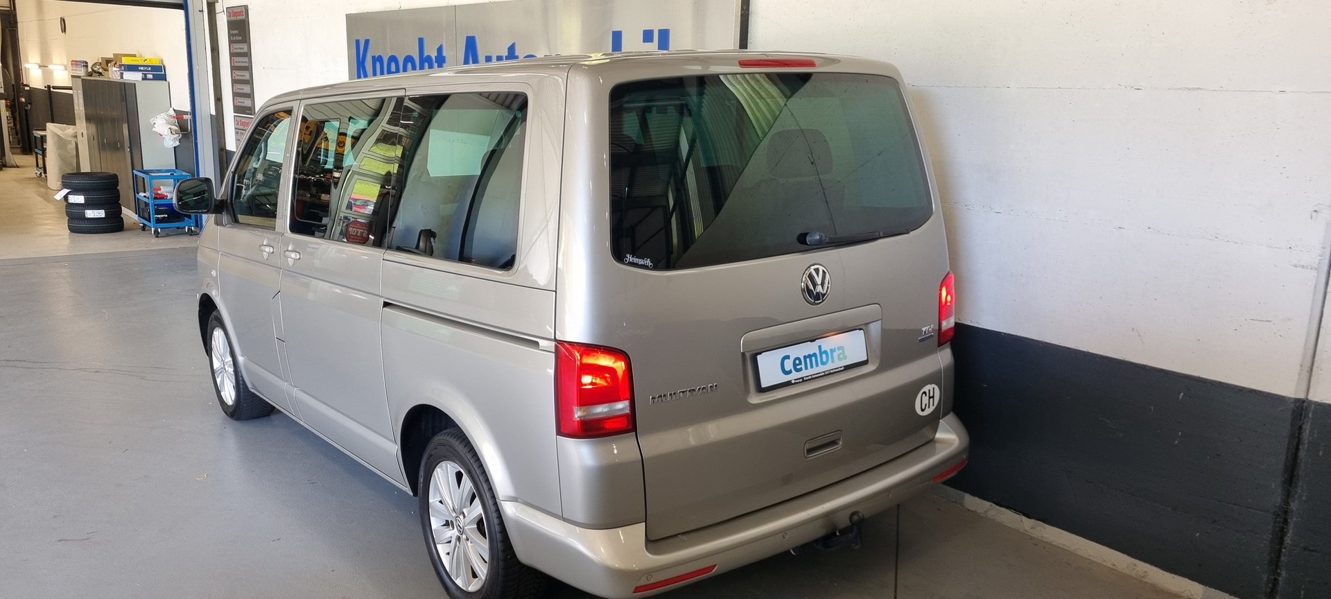 VW T5 Multivan 7.Pl. 2.0 Bi-TDI CR Comfortline DSG-showroom-element-1