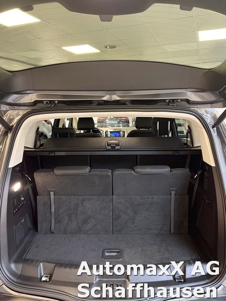 FORD S-Max 2.5 Hybrid Titanium 7P-image-6