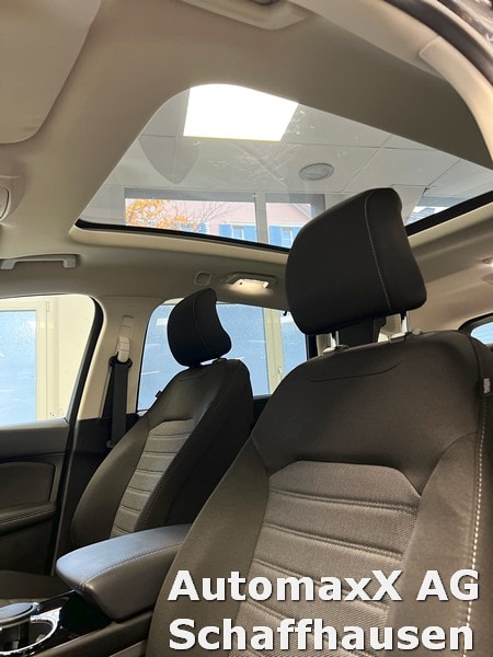 FORD S-Max 2.5 Hybrid Titanium 7P-image-15