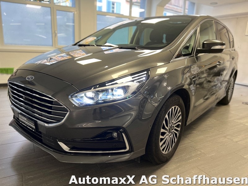 FORD S-Max 2.5 Hybrid Titanium 7P-image-0