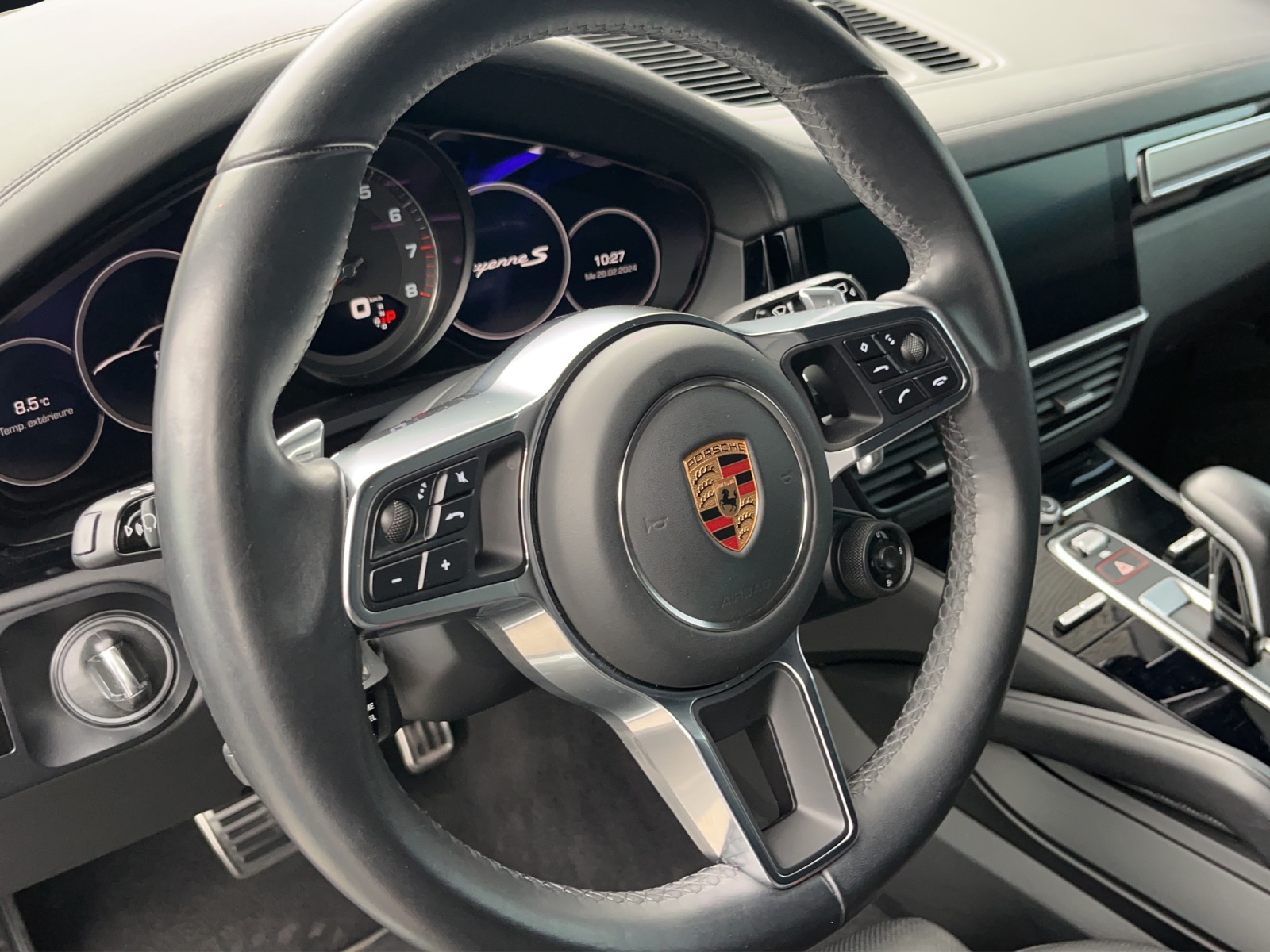 PORSCHE Cayenne S-image-4