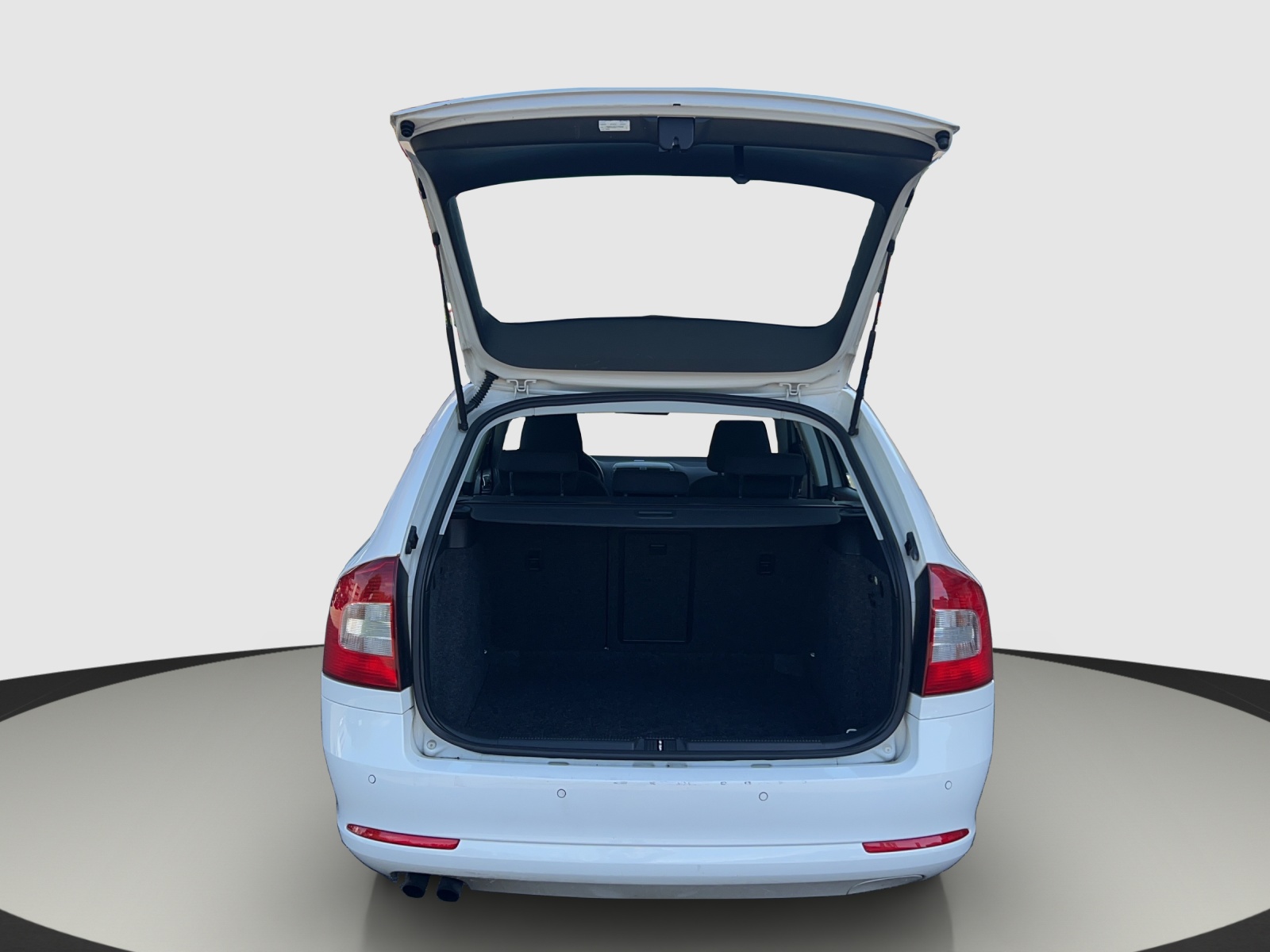 SKODA Octavia Combi 1.8 TSI Ambition 4x4-image-19