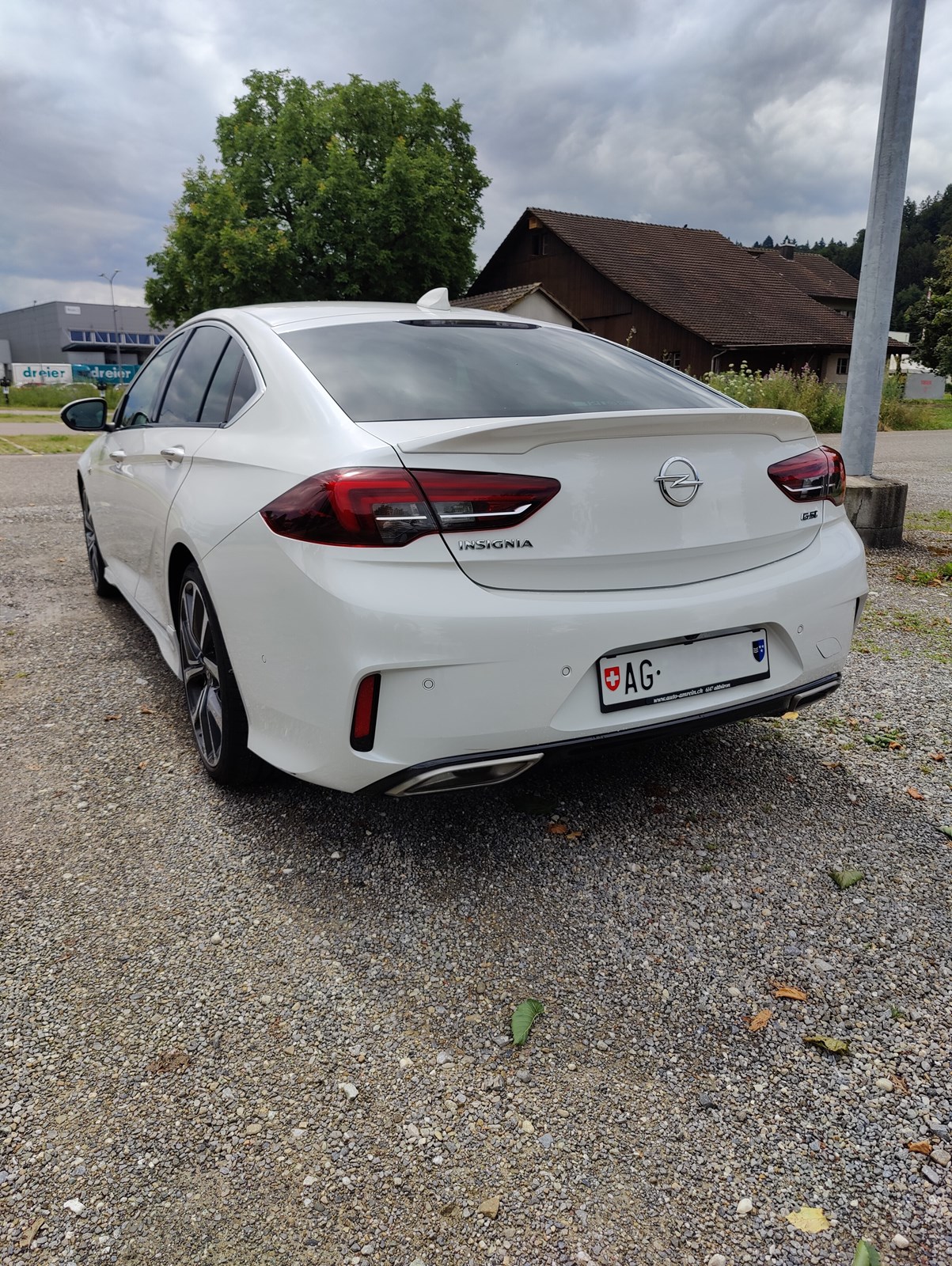 OPEL Insignia 2.0 T Grand Sport GSI 4WD Automat.-image-3
