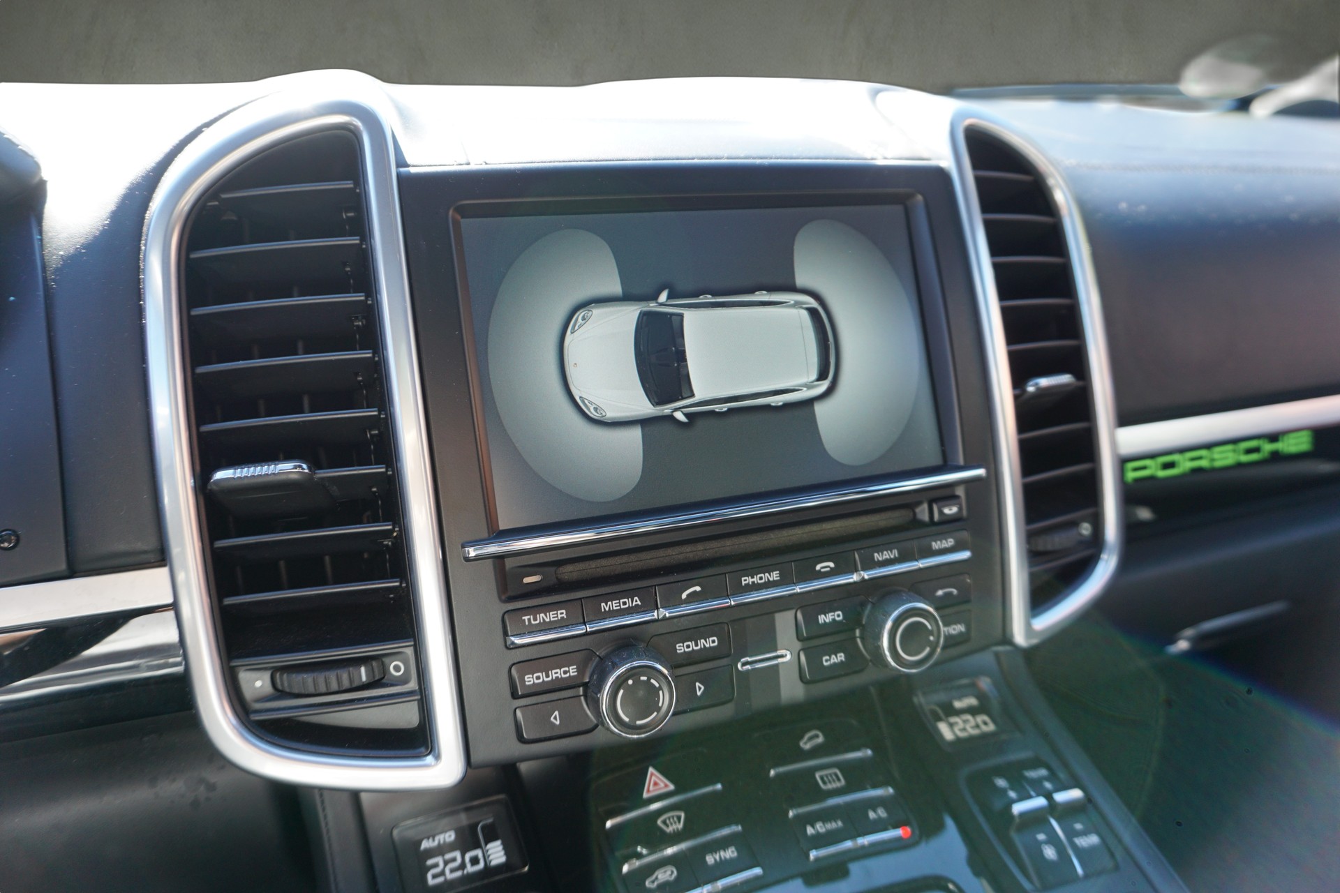PORSCHE Cayenne S Diesel-image-12