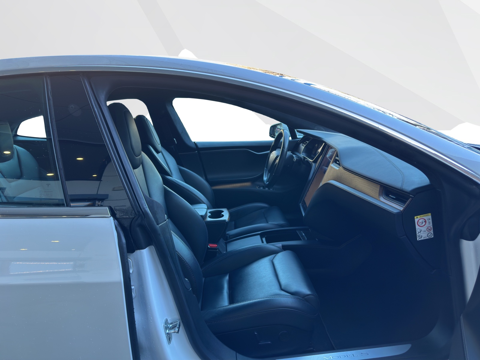 TESLA Model S 100 D-image-12