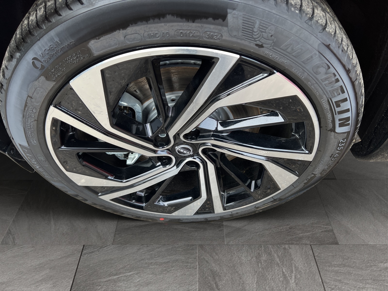 NISSAN Qashqai 1.5 VC-T Tekna+-image-8