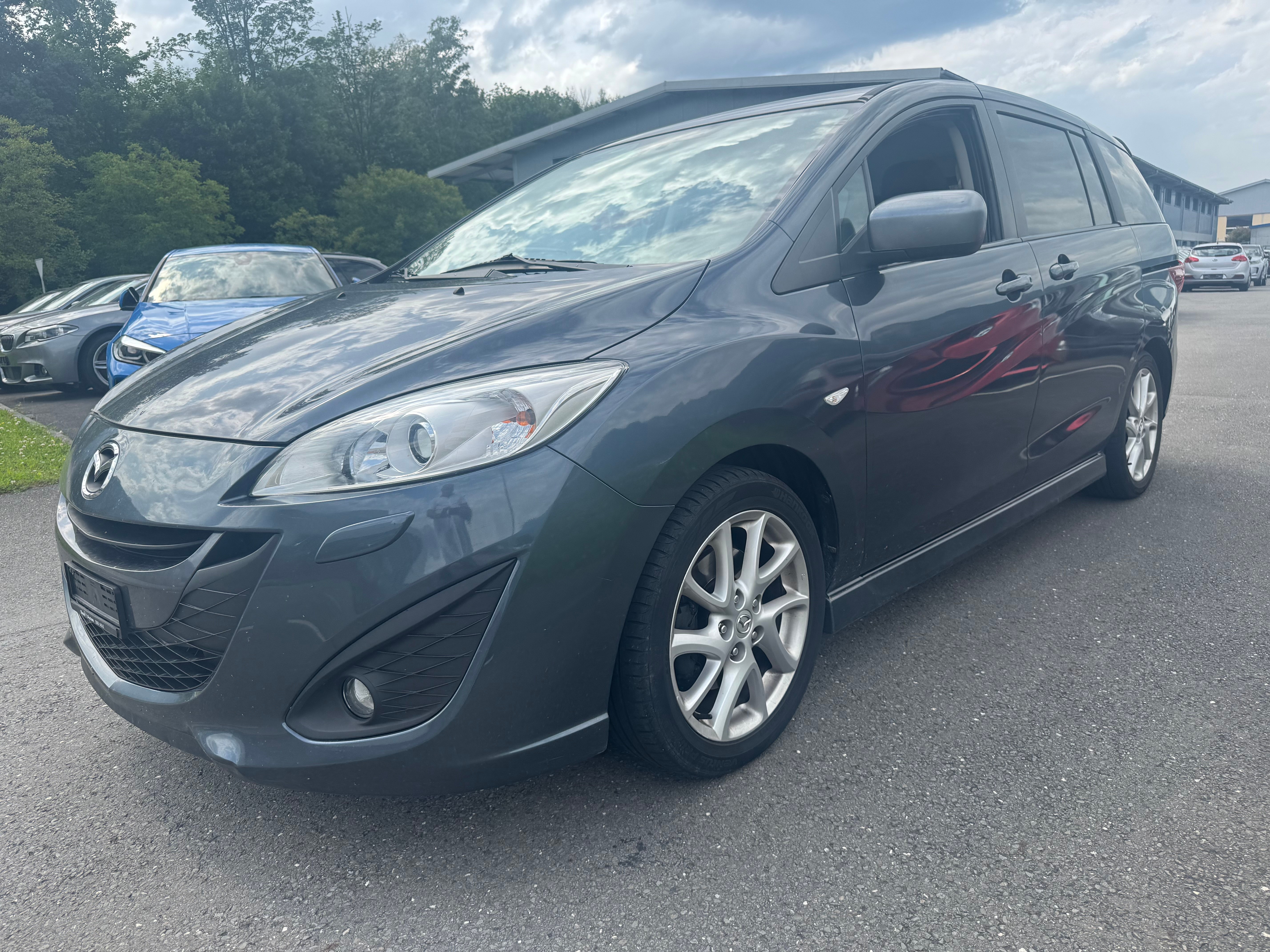 Car photo