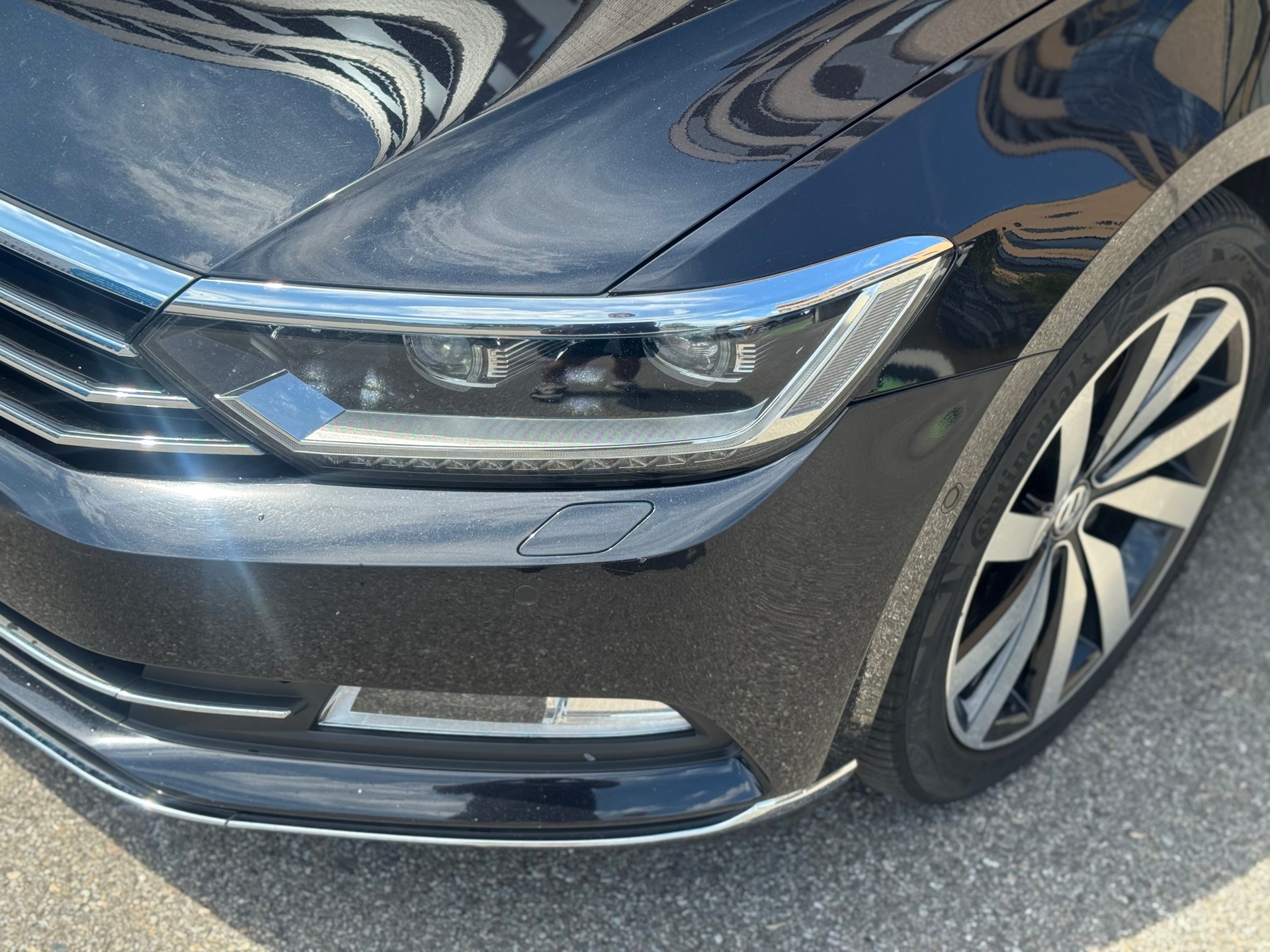 VW Passat Variant 2.0 TDI BMT High. DSG 4Motion-image-5