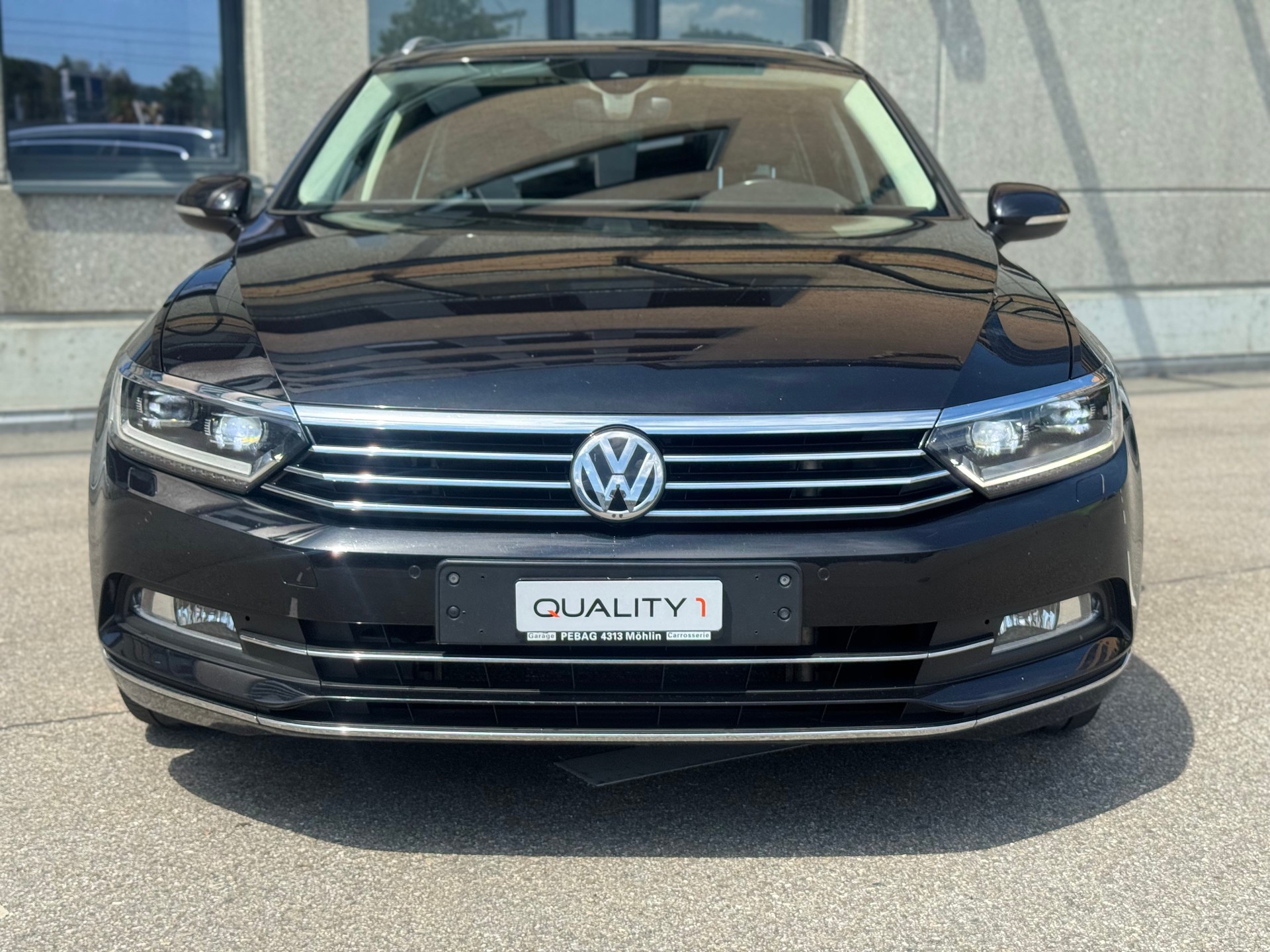 VW Passat Variant 2.0 TDI BMT High. DSG 4Motion-image-6
