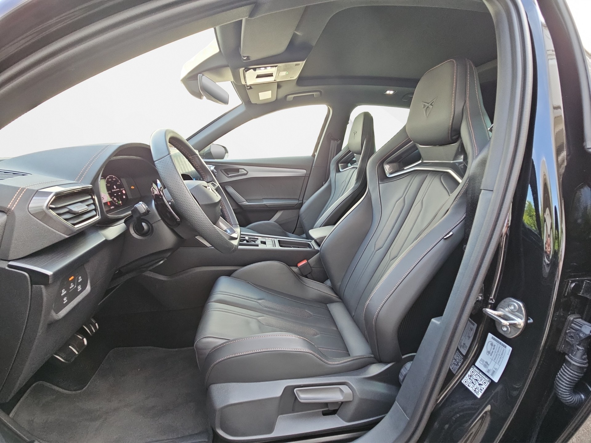 CUPRA Formentor 2.5TSI VZ5 BAT x ABT 4Drive DSG-image-11