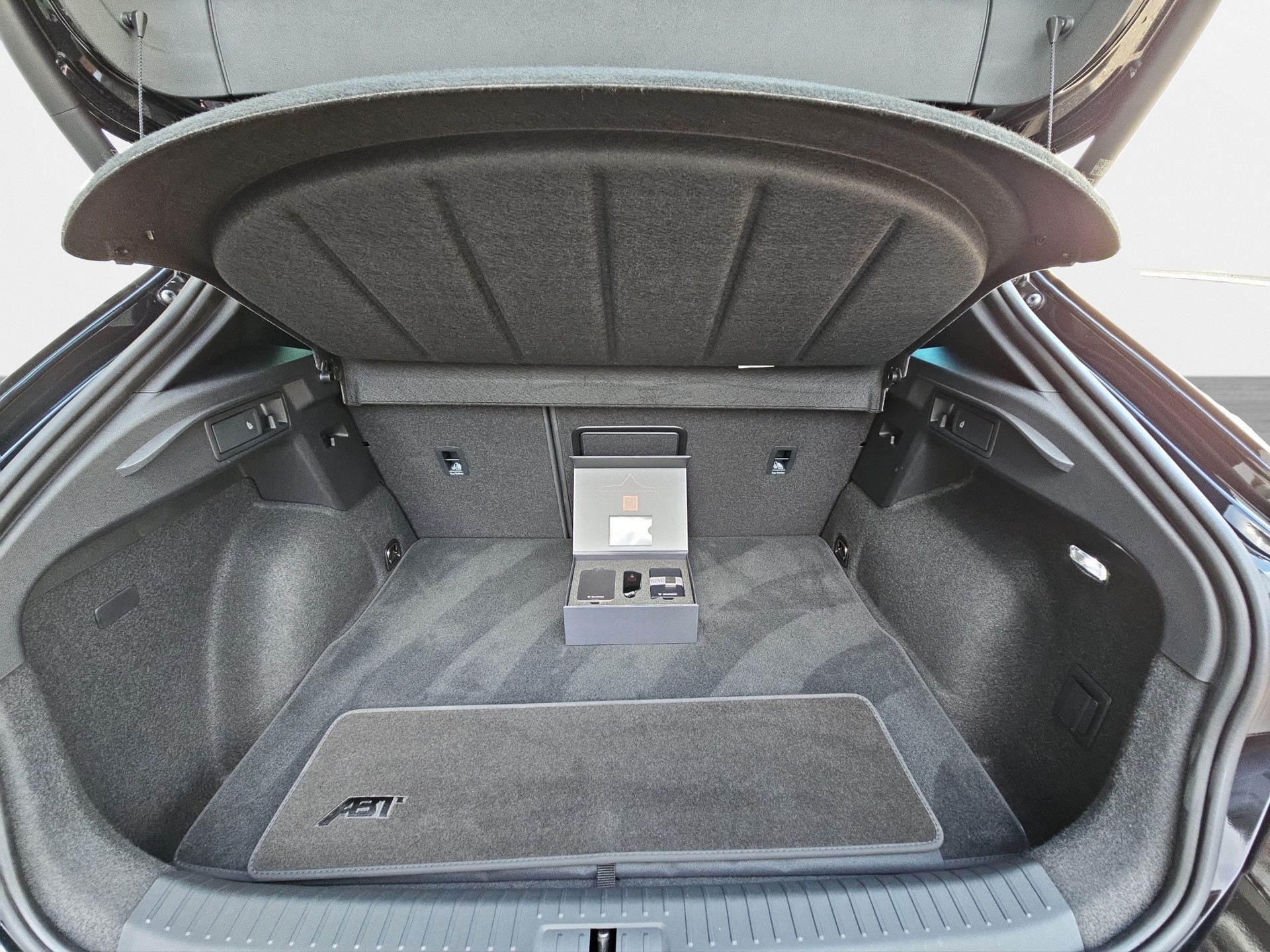 CUPRA Formentor 2.5TSI VZ5 BAT x ABT 4Drive DSG-image-26