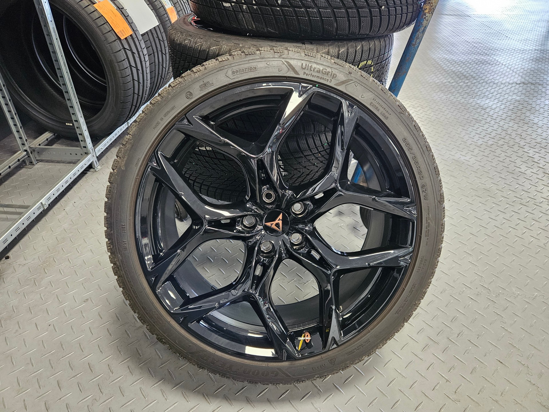 CUPRA Formentor 2.5TSI VZ5 BAT x ABT 4Drive DSG-image-10