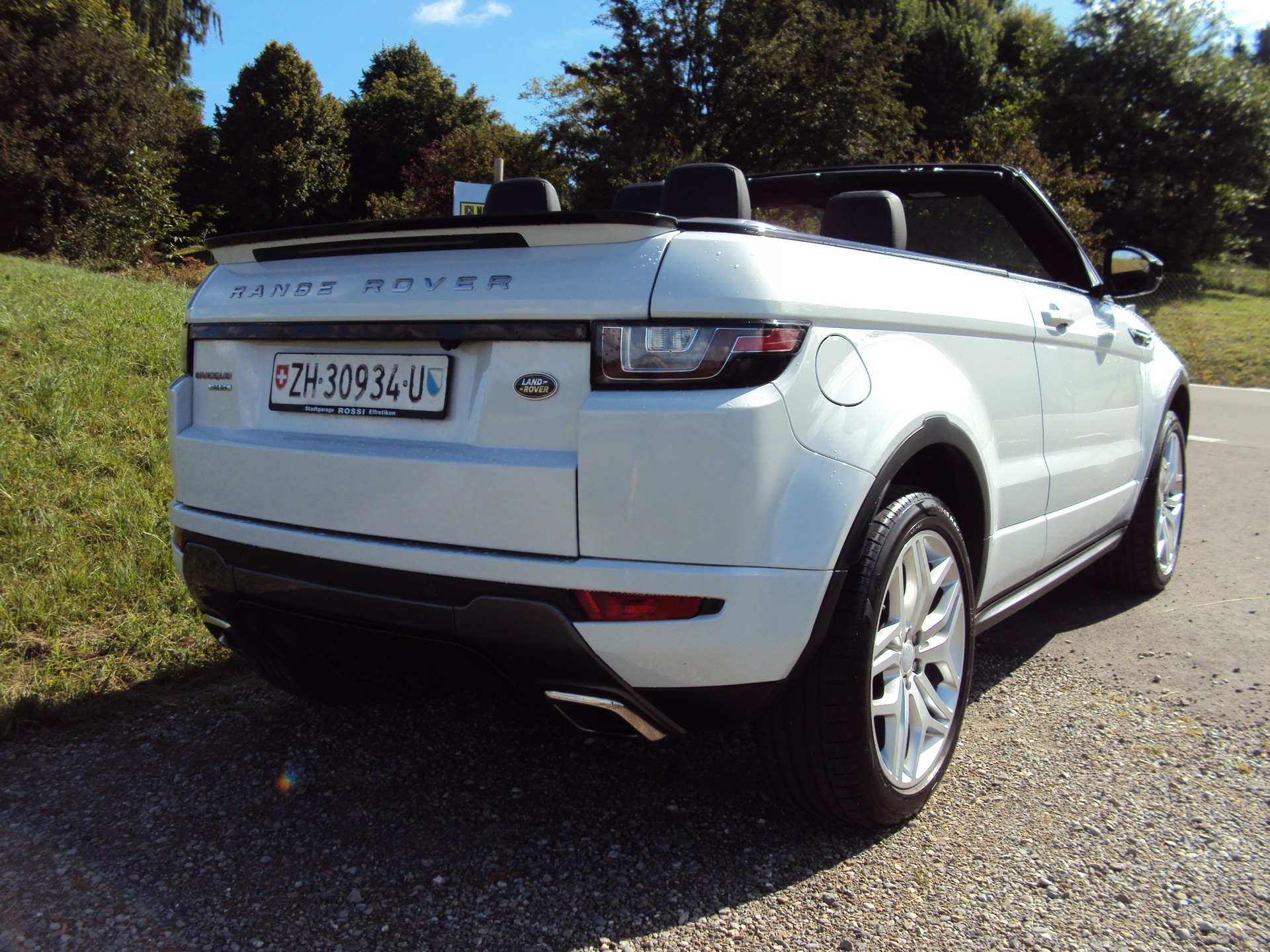 LAND ROVER Range Rover Evoque Convert. 2.0Si4 HSE Dynamic AT9-image-3