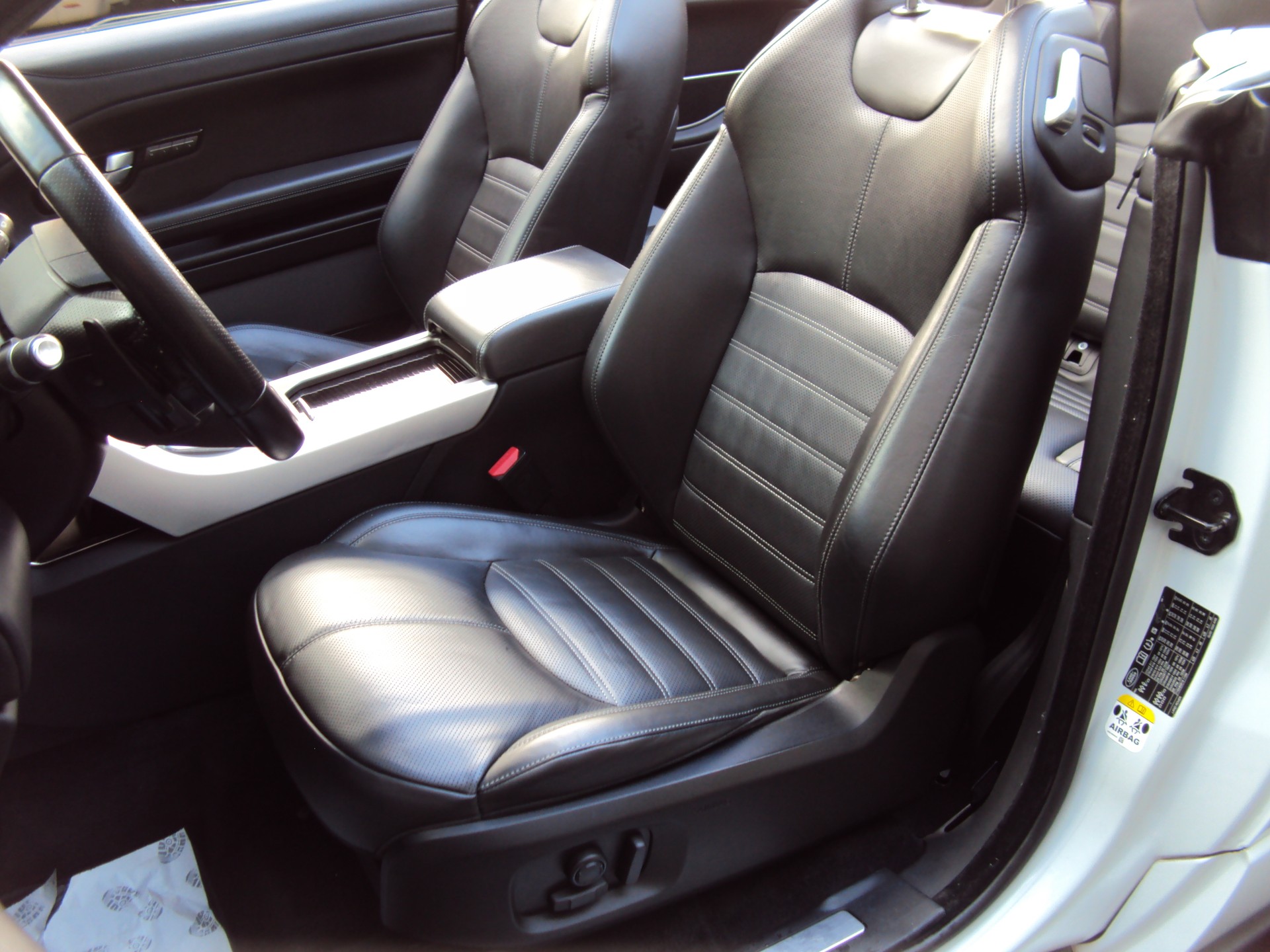 LAND ROVER Range Rover Evoque Convert. 2.0Si4 HSE Dynamic AT9-image-14