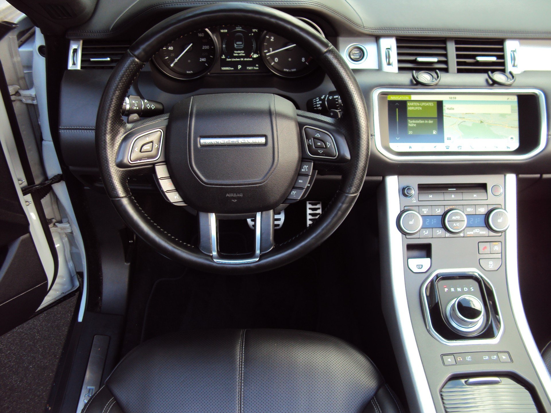 LAND ROVER Range Rover Evoque Convert. 2.0Si4 HSE Dynamic AT9-image-8