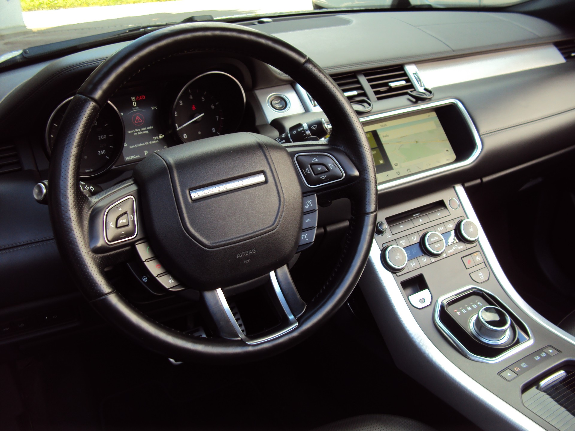 LAND ROVER Range Rover Evoque Convert. 2.0Si4 HSE Dynamic AT9-image-9