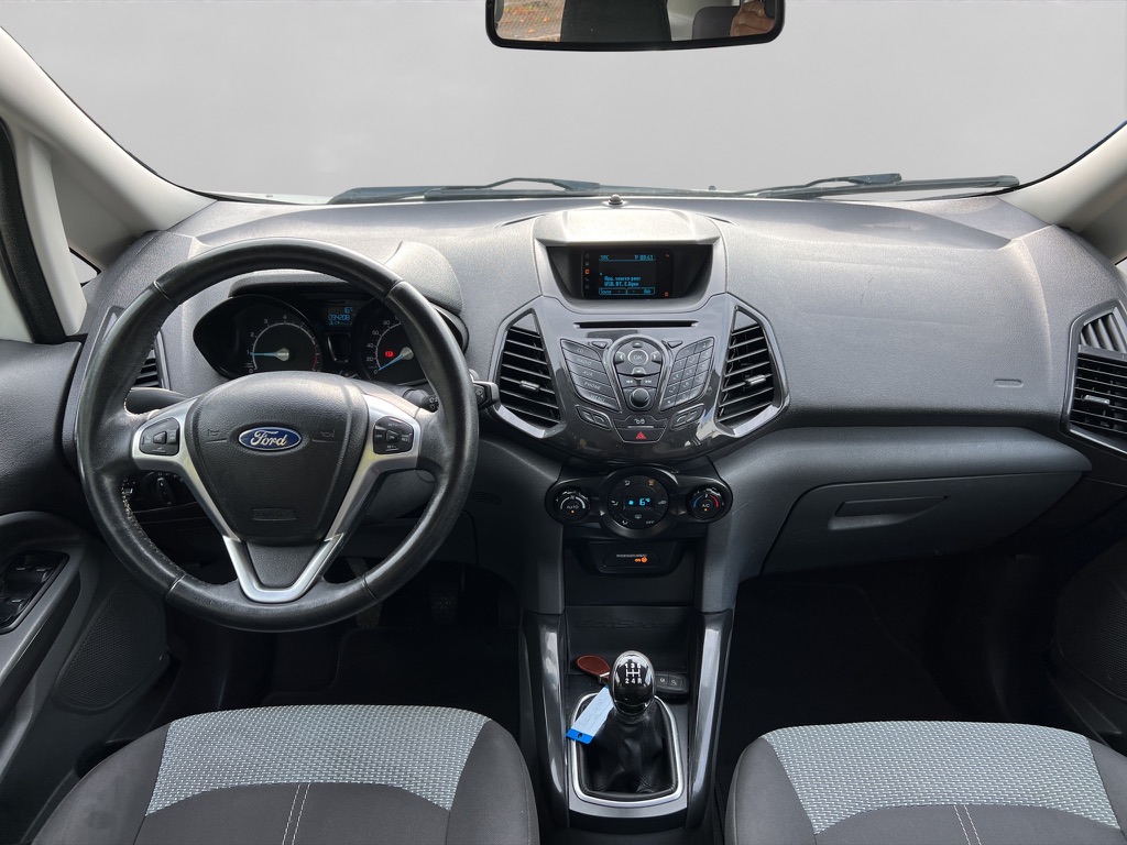 FORD EcoSport 1.0 SCTi Titanium-image-10
