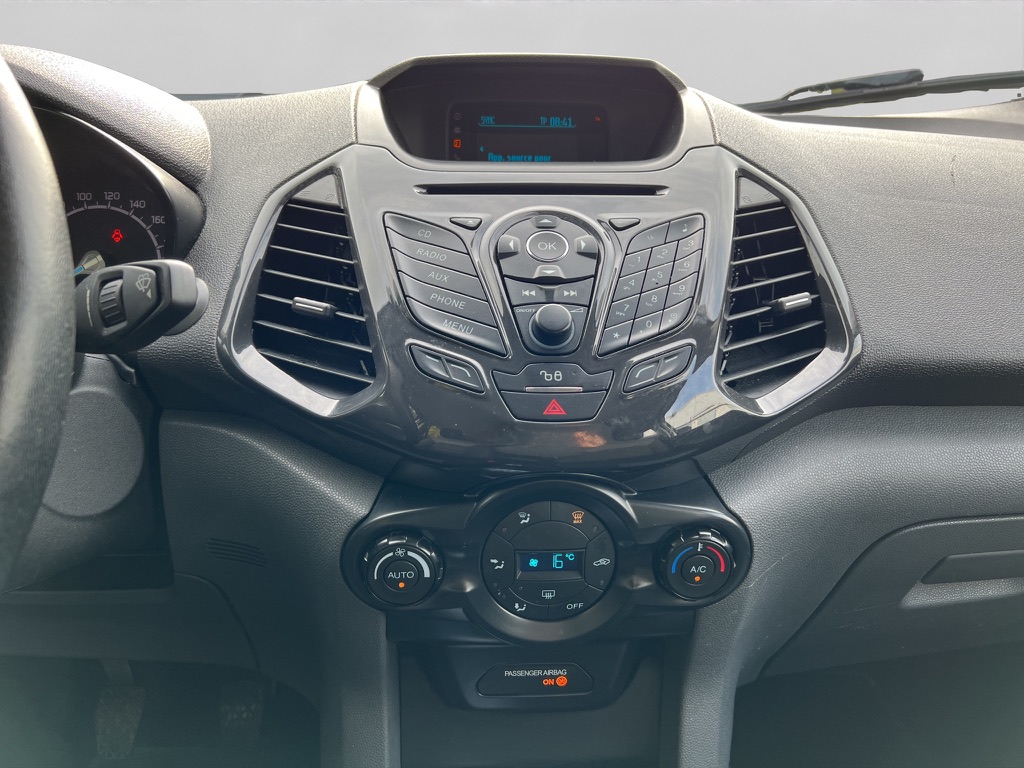 FORD EcoSport 1.0 SCTi Titanium-image-13