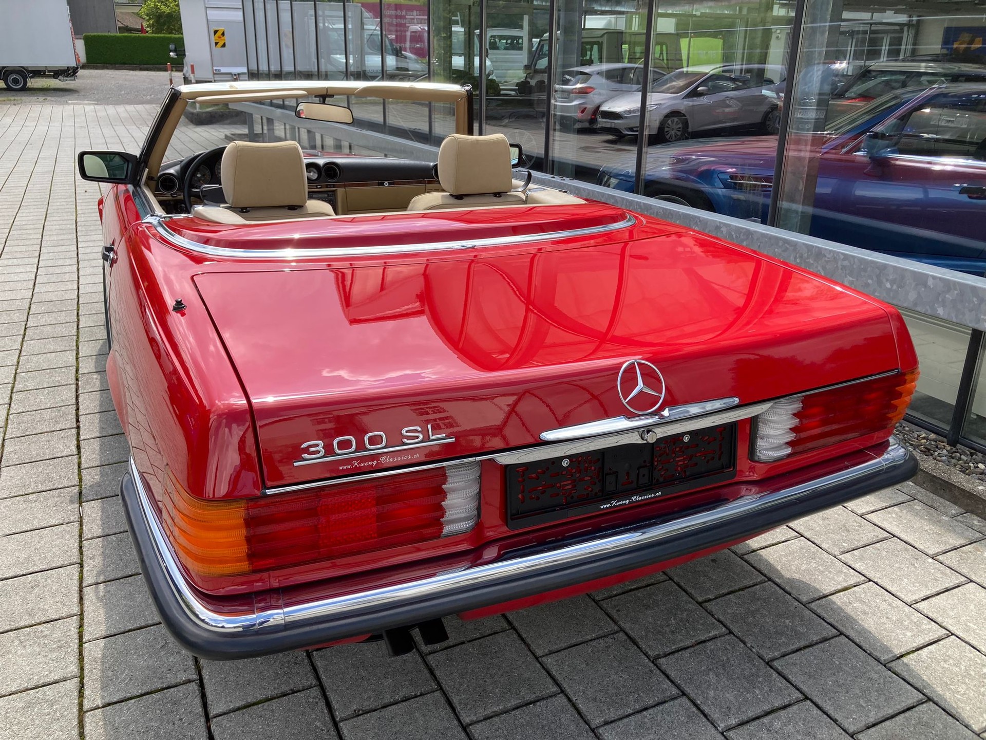 MERCEDES-BENZ 300 SL Automatic-showroom-element-3