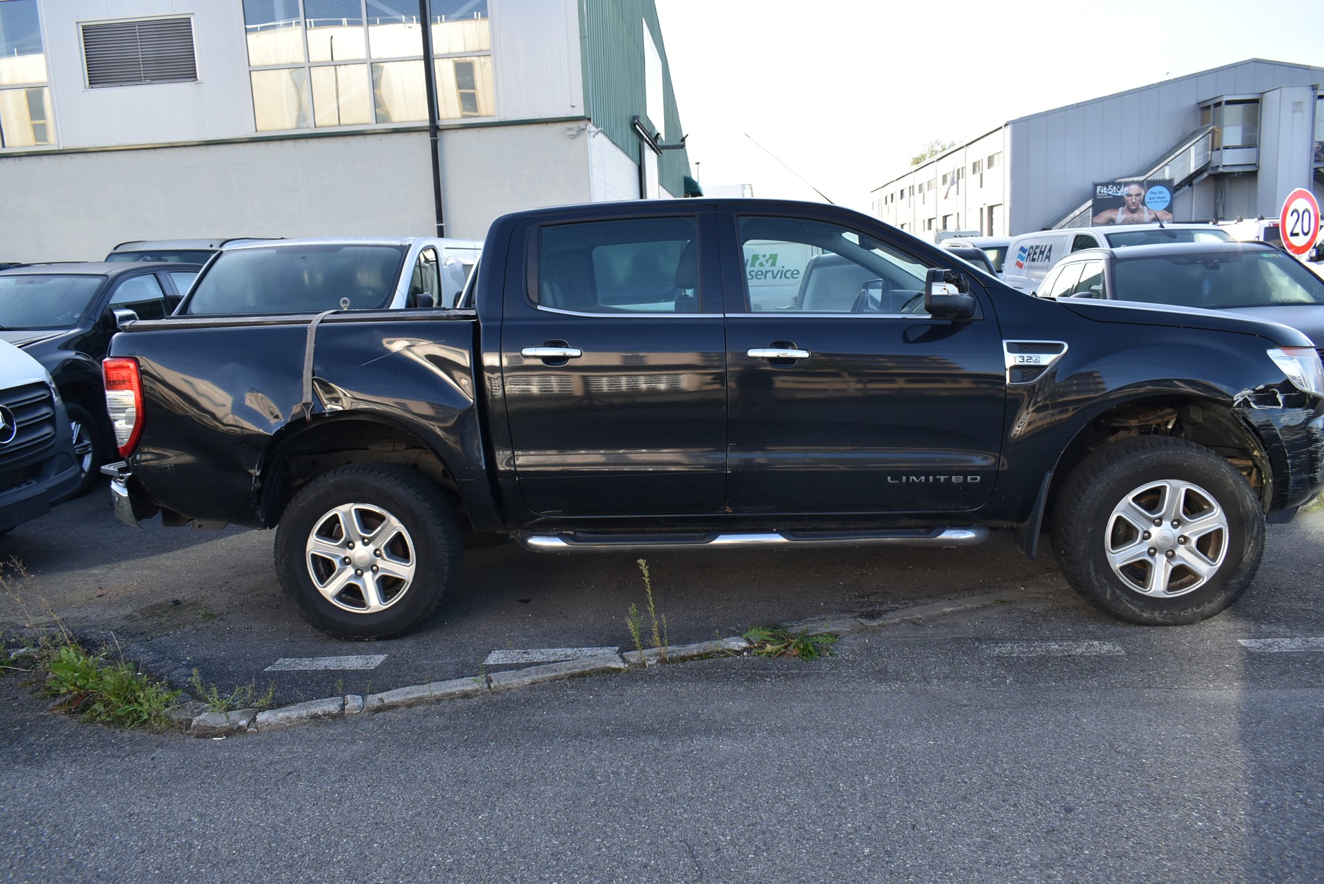 FORD Ranger LTD 3.2 TDCi 4x4-image-3