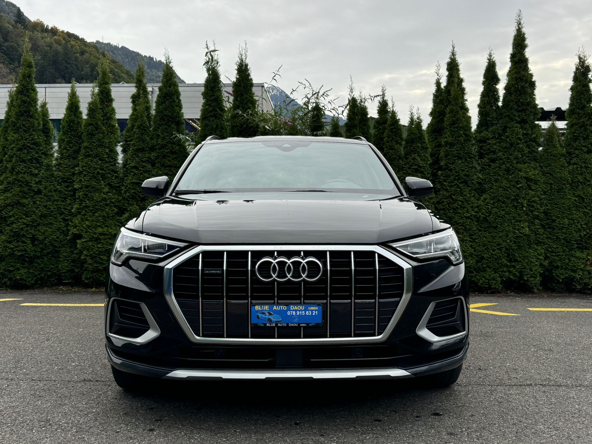 Car photo