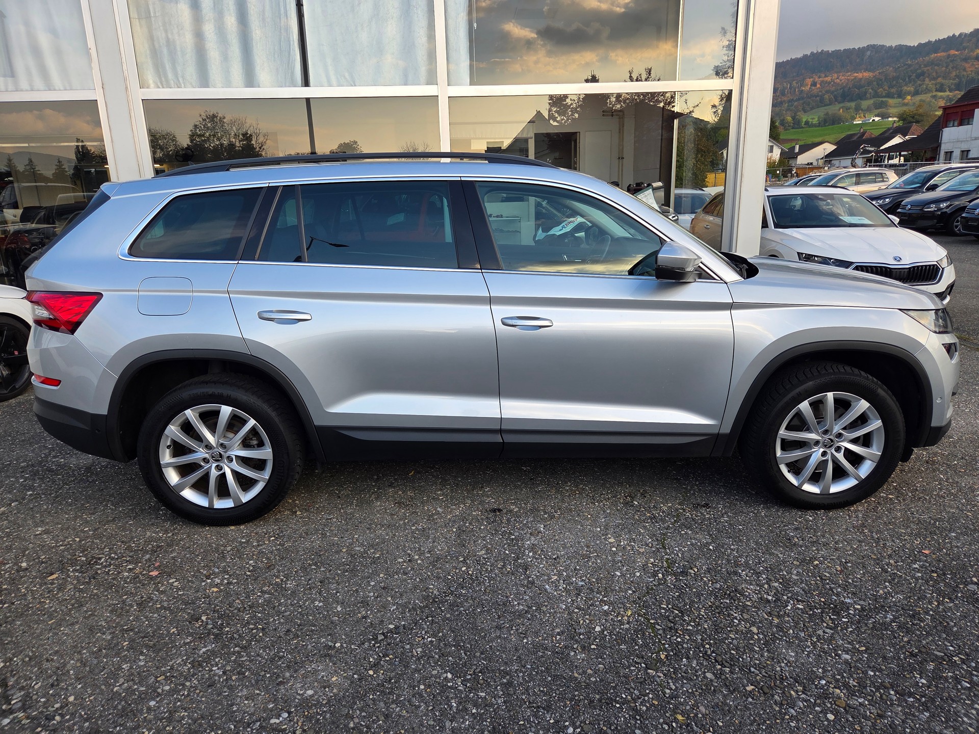 SKODA Kodiaq 2.0 TDI SCR Style 4x4 DSG-image-6