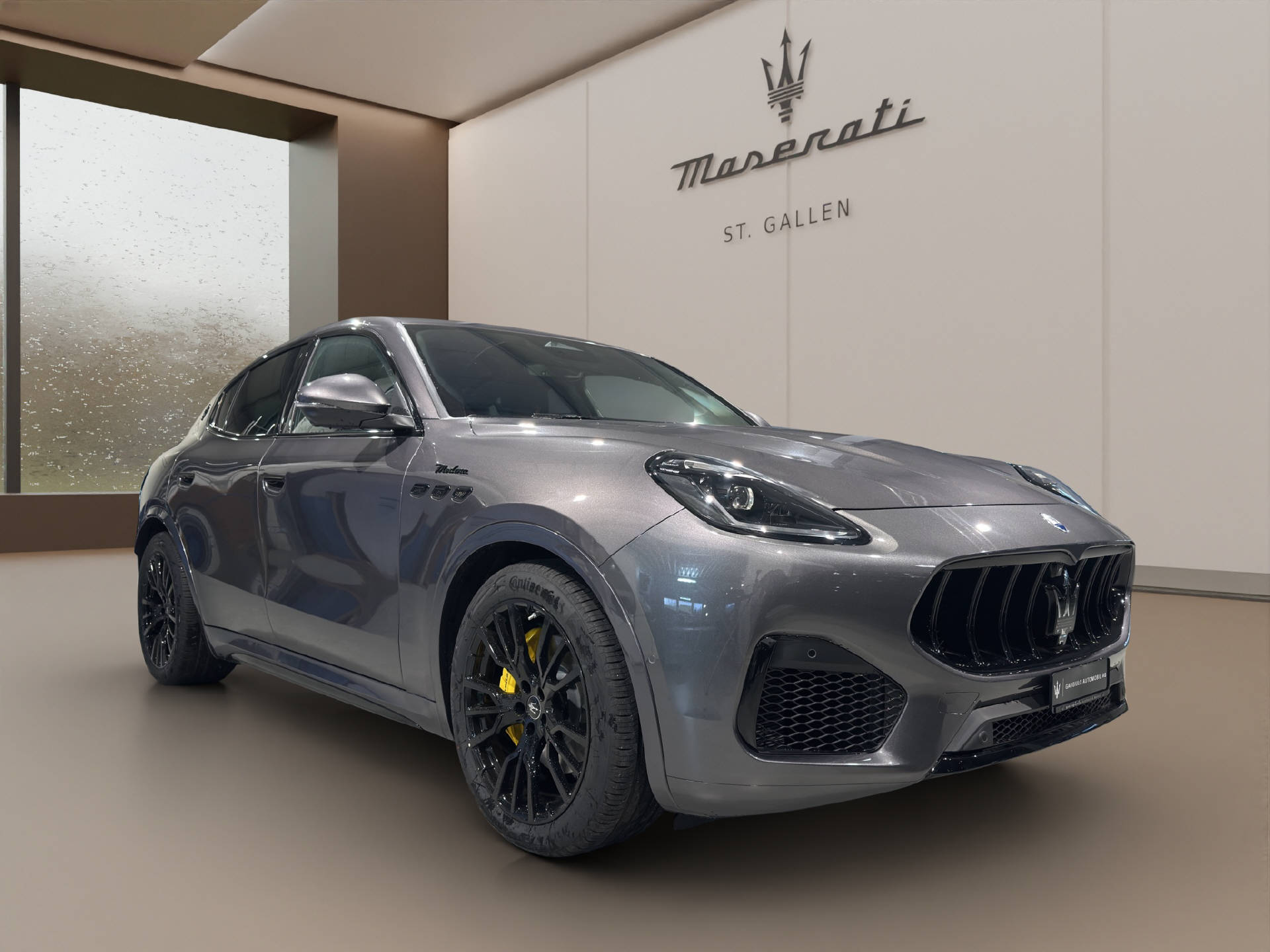 MASERATI Grecale 2.0 Hybrid Modena-showroom-element-2