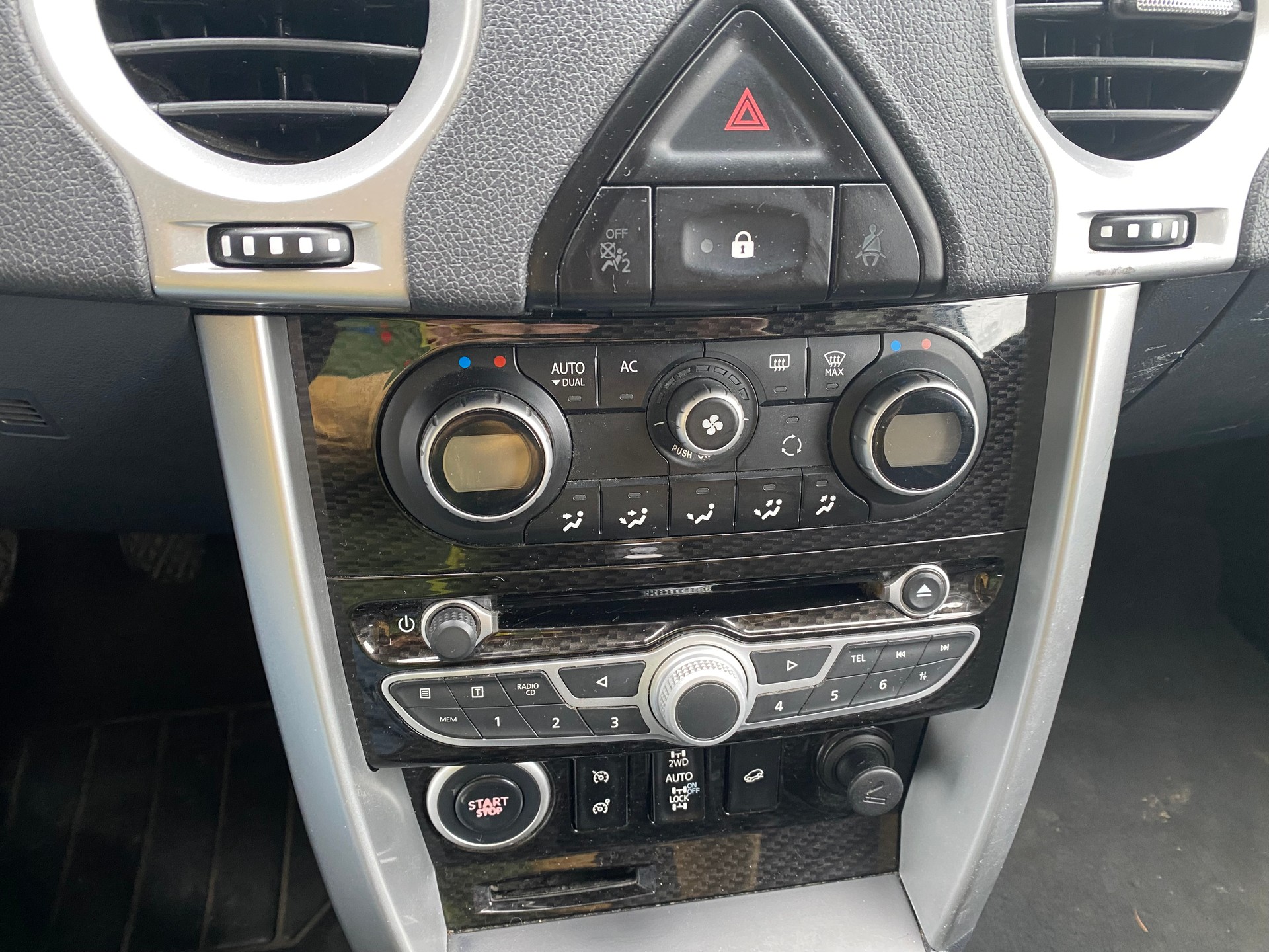 RENAULT Koleos 2.0 dCi Dynamique 4x4-image-7