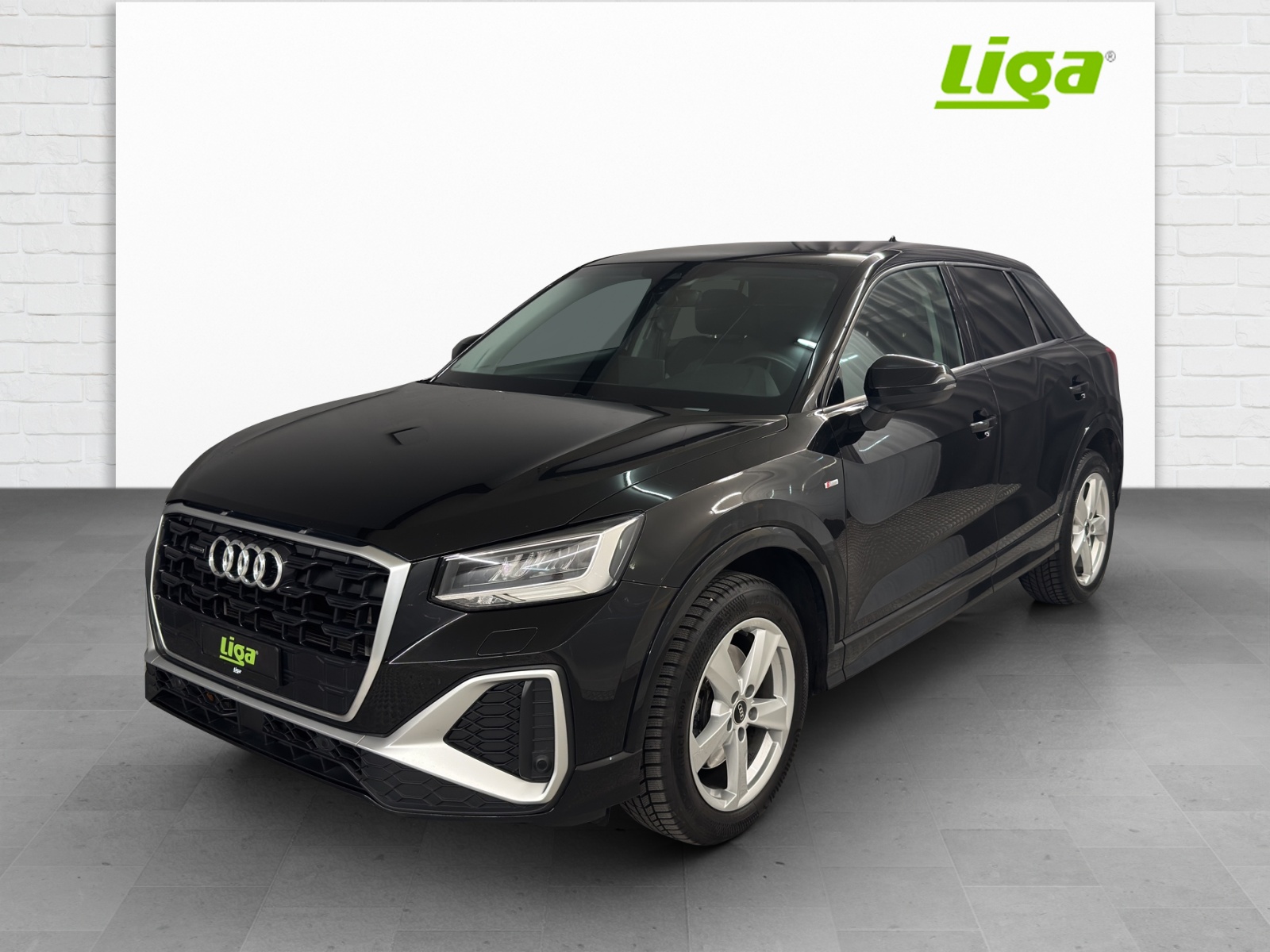 AUDI Q2 2.0 40 TFSI S Line quattro S-Tronic-image-1
