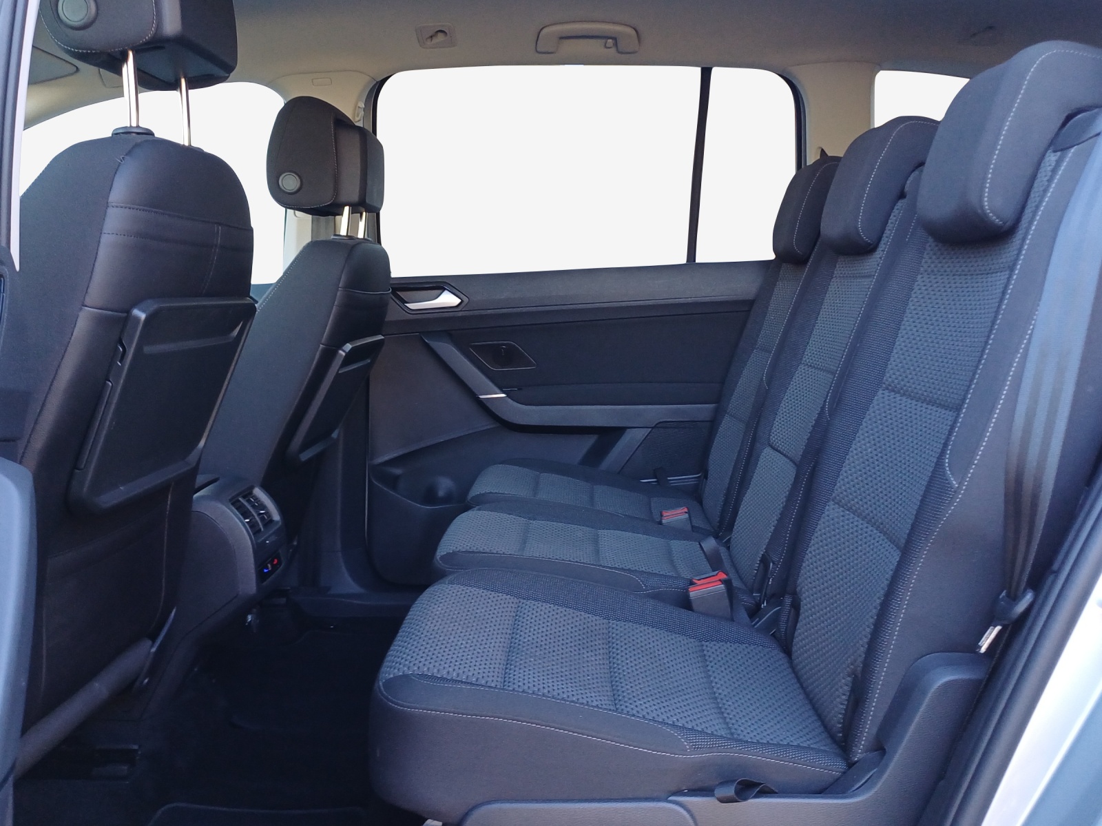 VW Touran 1.5 TSI EVO Comfortline United DSG-image-11