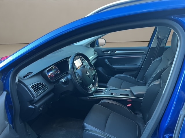 RENAULT Mégane Grandtour E-Tech Plug-in Intens-image-4