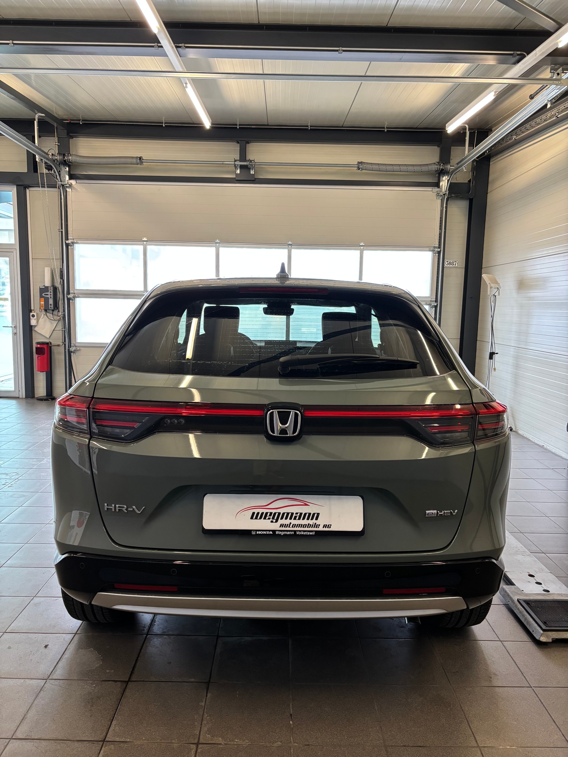 HONDA HR-V 1.5i-MMD Advance CVT-image-4