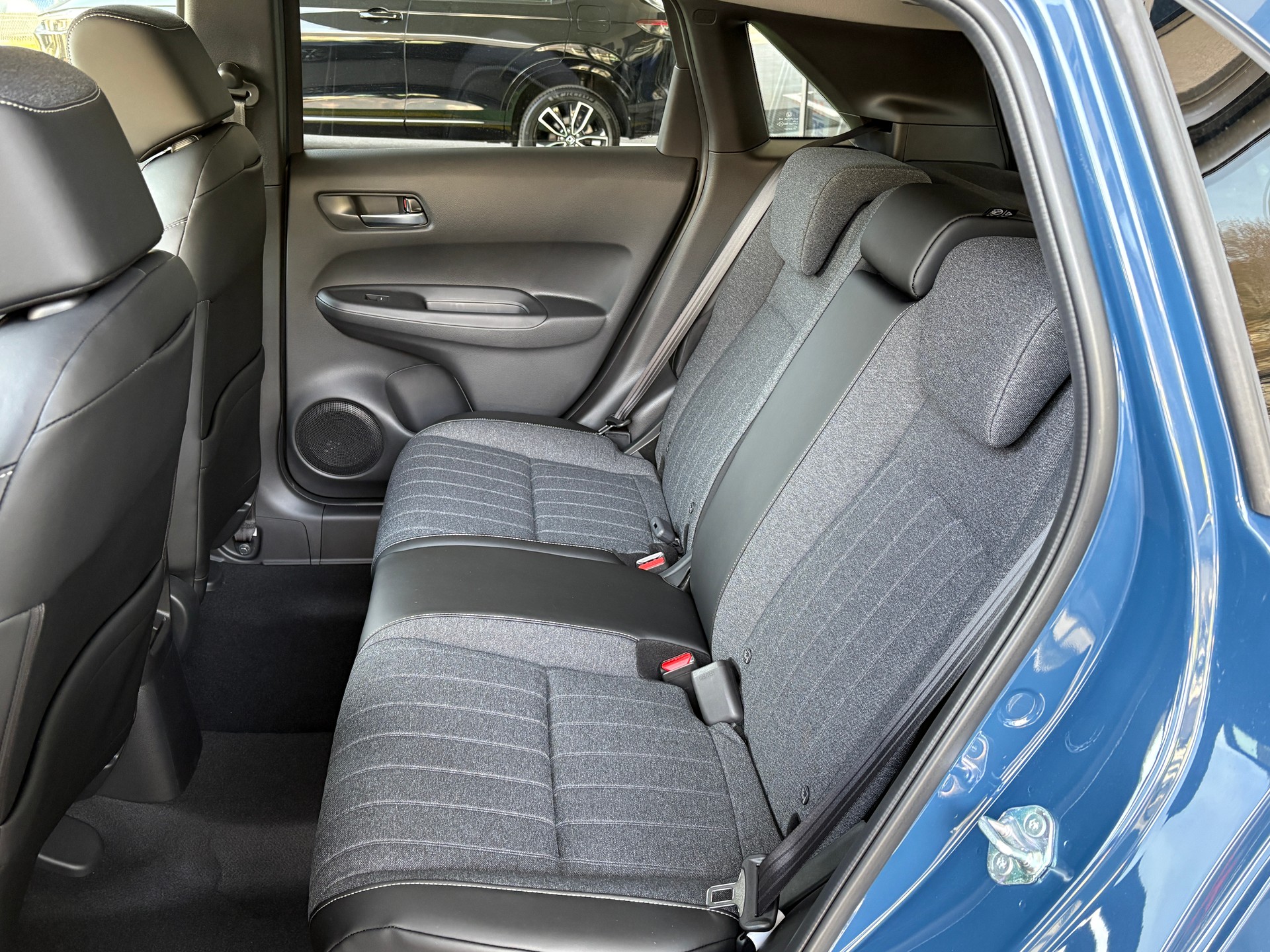 HONDA Jazz 1.5i-MMD Advance E-CVT-image-11
