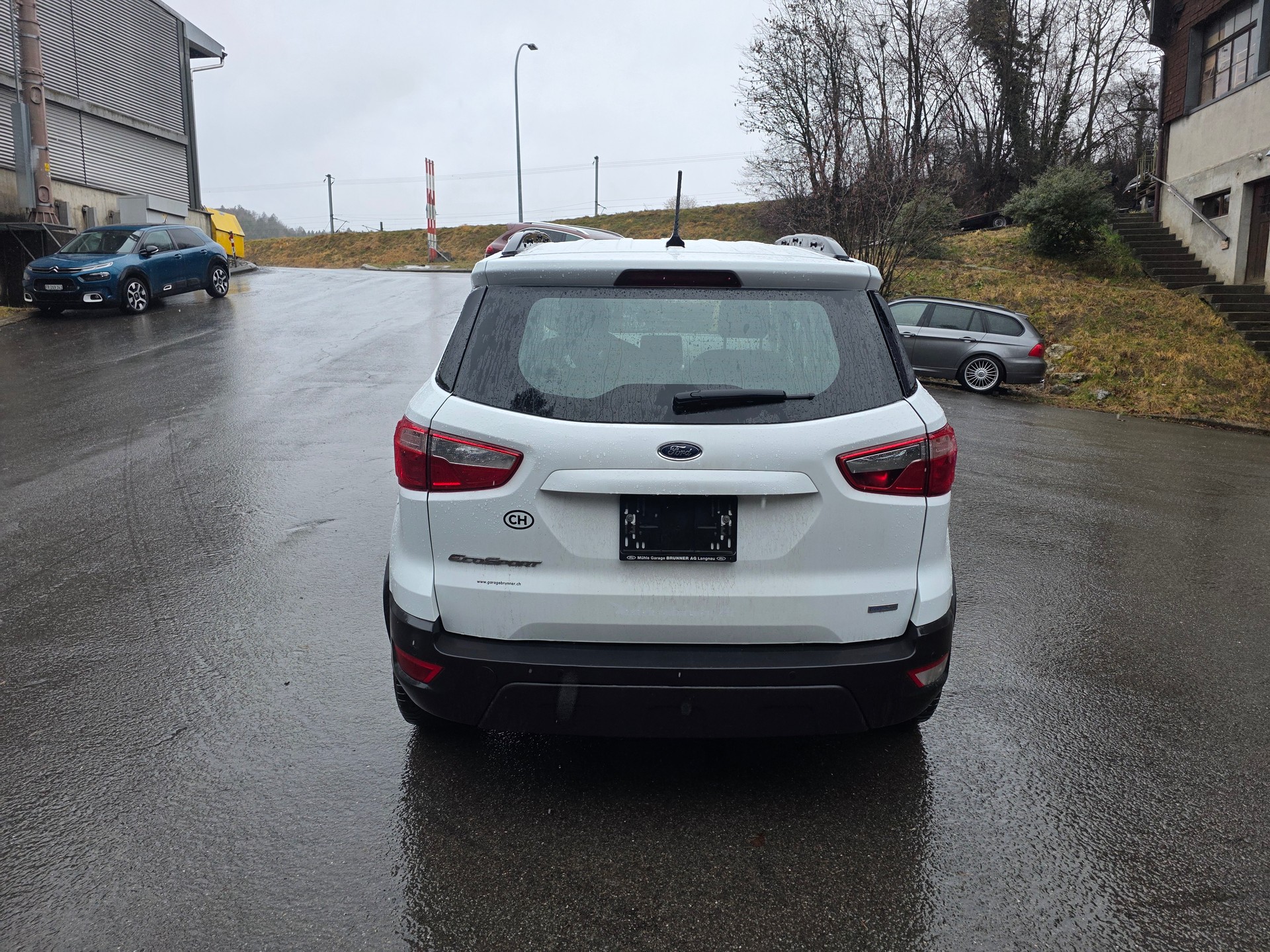 FORD EcoSport 1.5 TDCi Titanium AWD-image-7