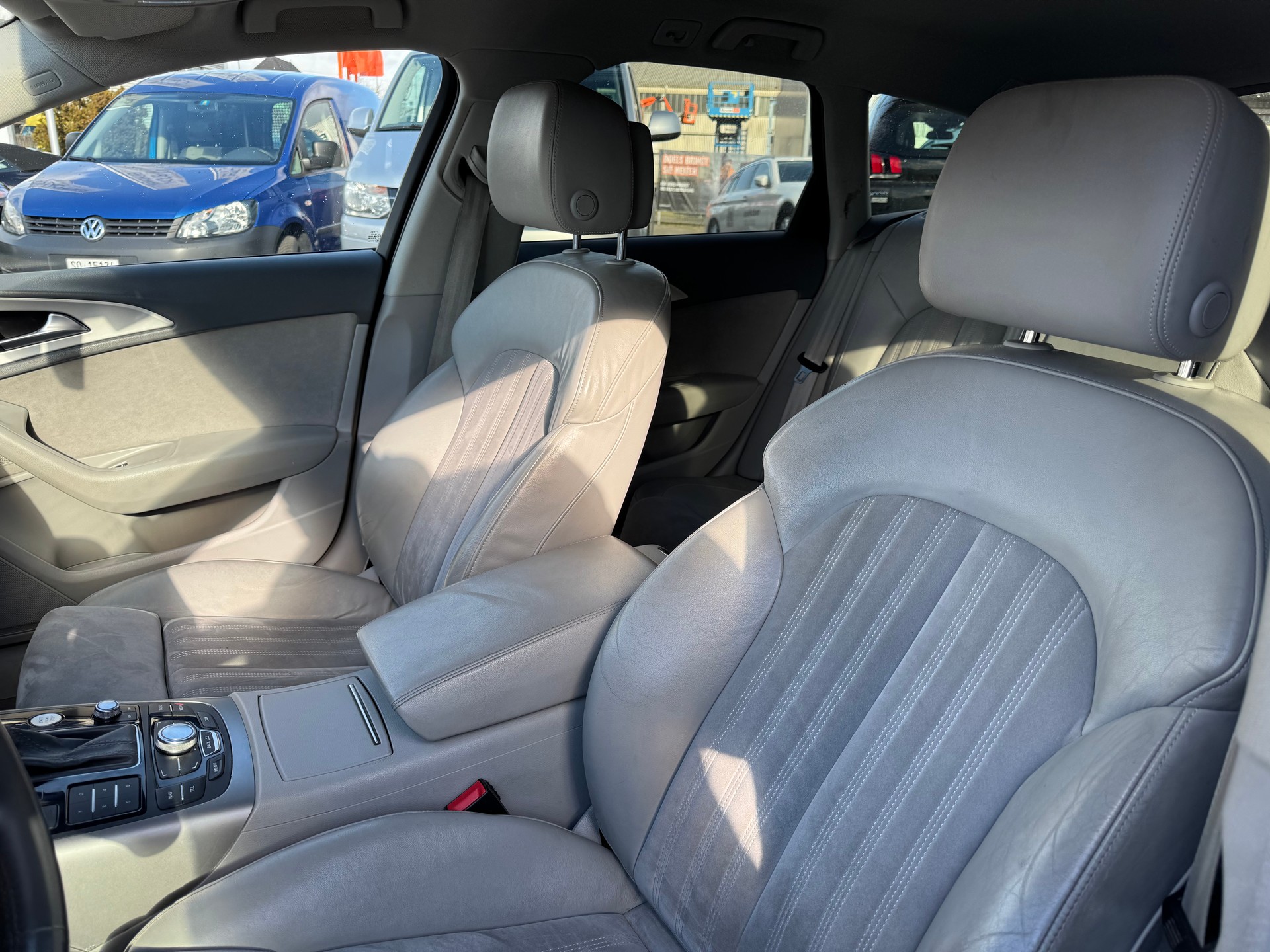 AUDI A6 Avant 3.0 TDI V6 quattro S-tronic-image-9