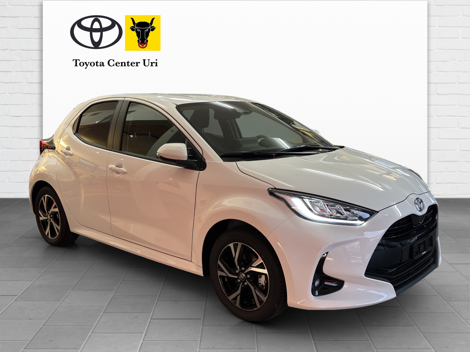 TOYOTA Yaris 1.5 Trend e-CVT-image-3