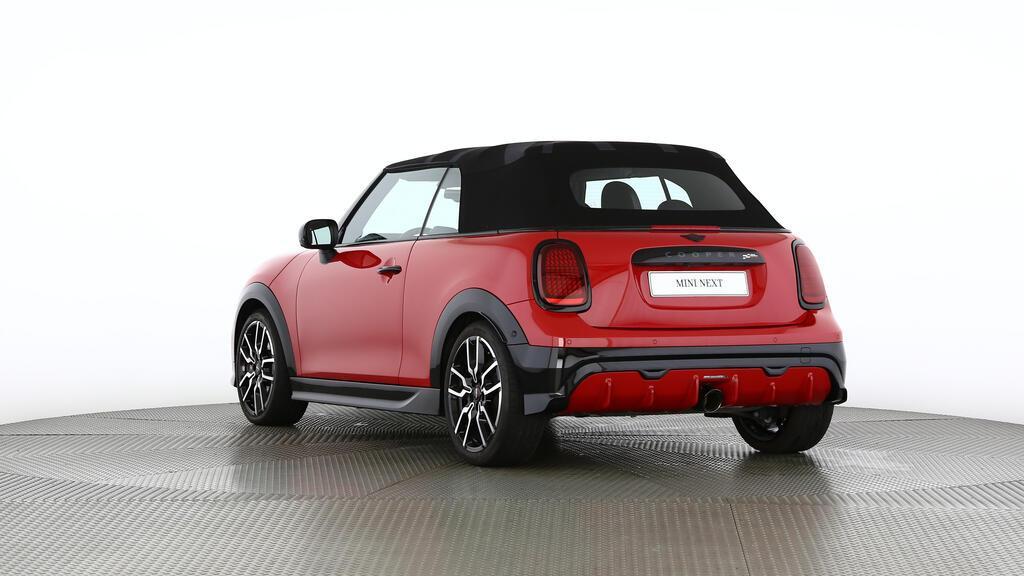 MINI John Cooper Works Cabrio-image-3