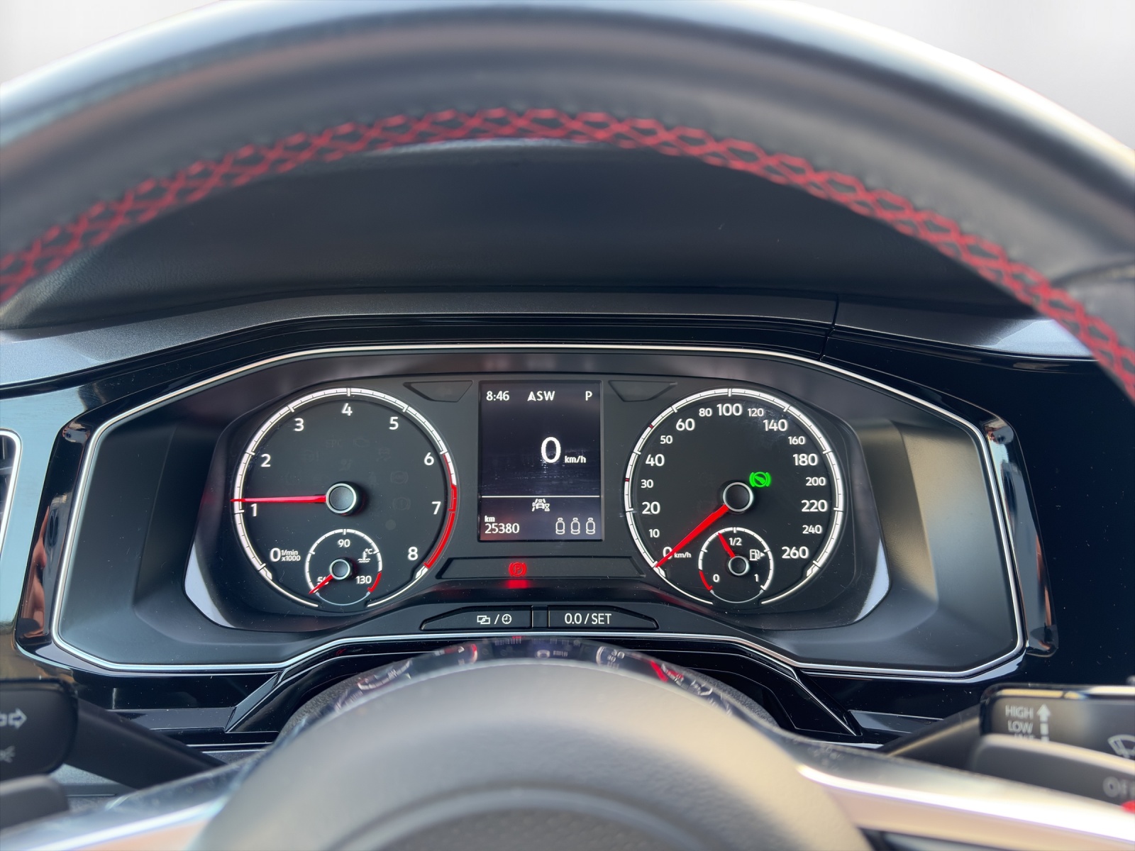 VW Polo 2.0 TSI GTI DSG-image-7