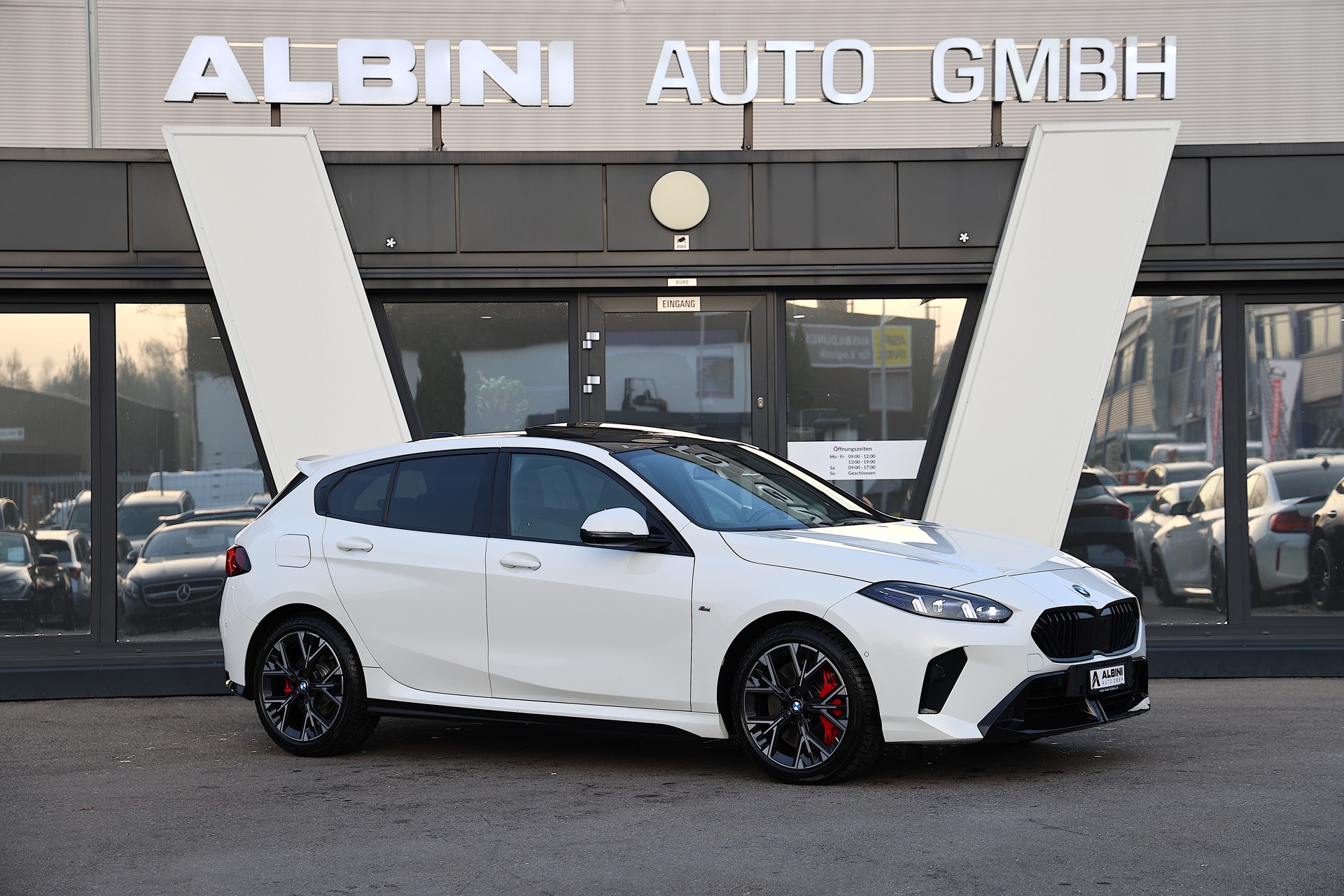 BMW 120d M Sport Pro Steptronic *CH-FZ* *Modell 2025*-image-2