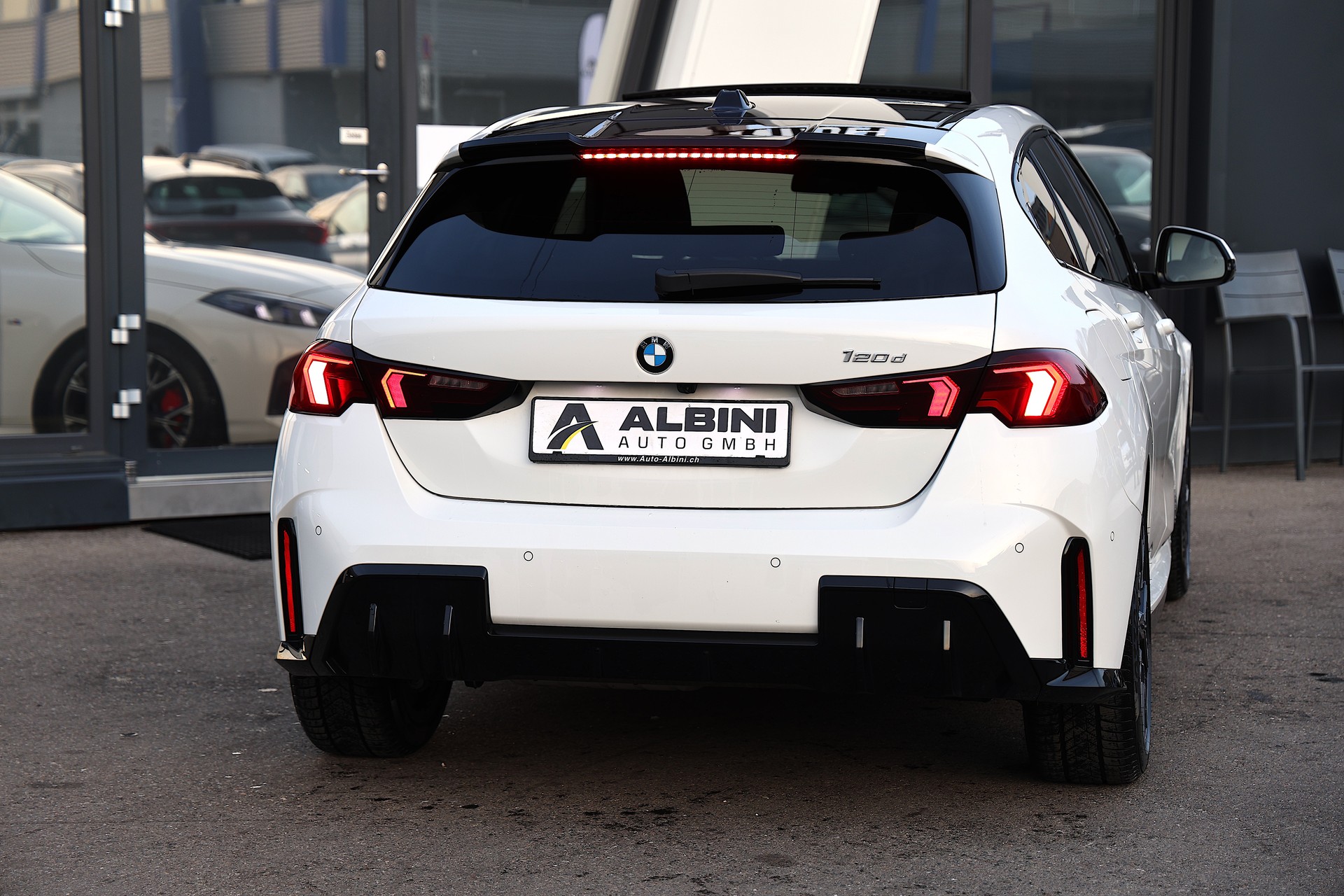 BMW 120d M Sport Pro Steptronic *CH-FZ* *Modell 2025*-image-4