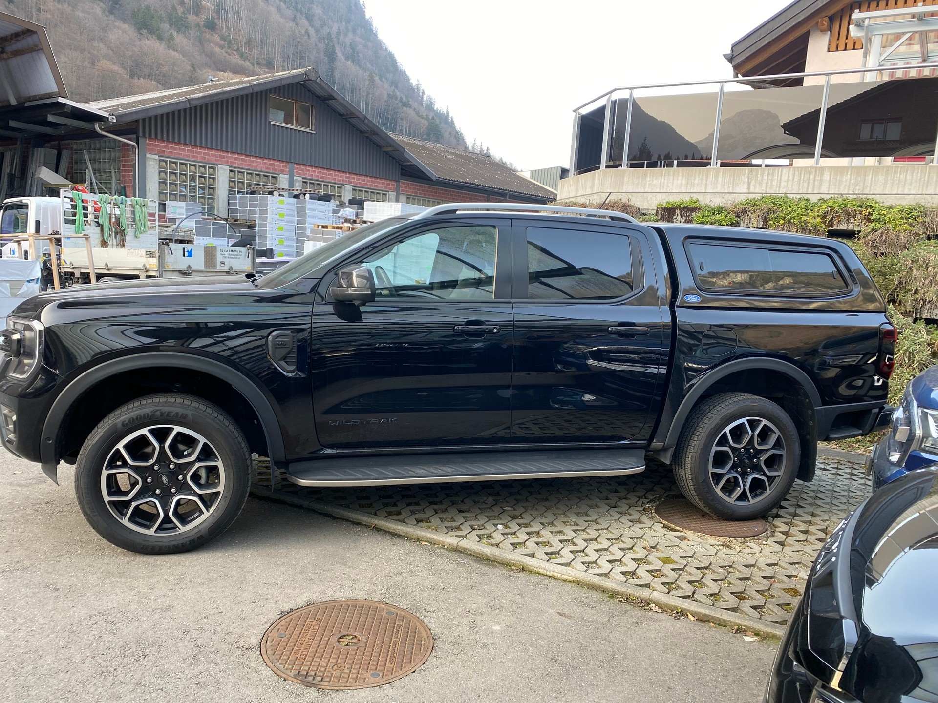 FORD Ranger Wildtrak 3.0 Eco Blue e-4WD Automat-image-1