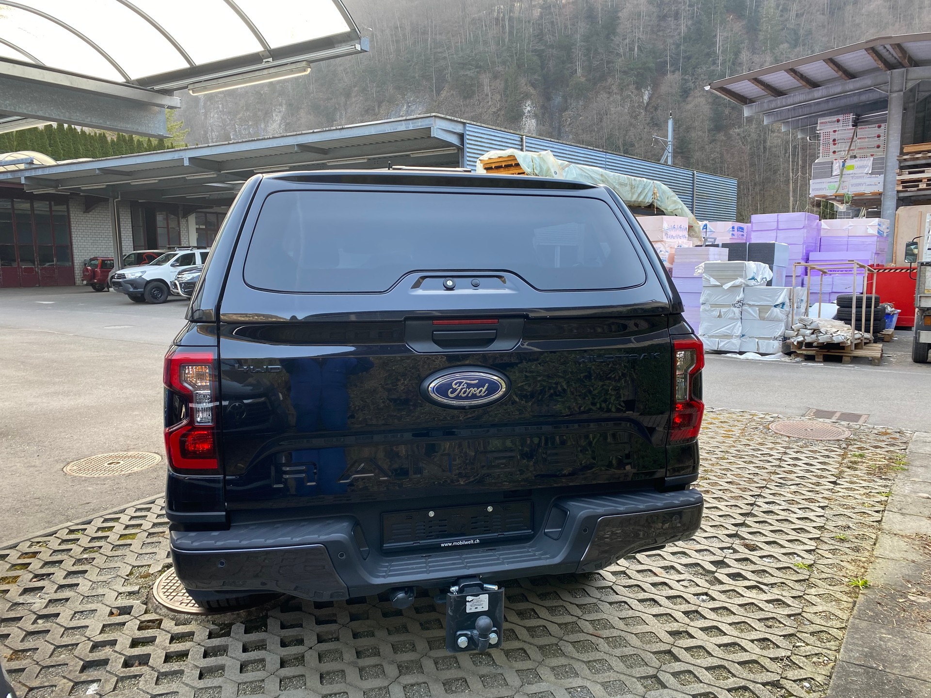 FORD Ranger Wildtrak 3.0 Eco Blue e-4WD Automat-image-8