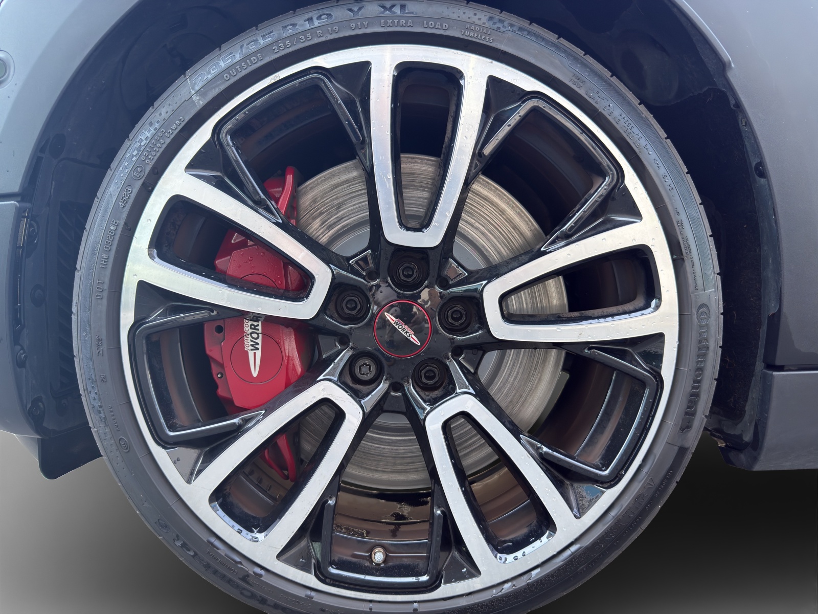 MINI Clubman Cooper John Cooper Works ALL4 Steptronic-image-14