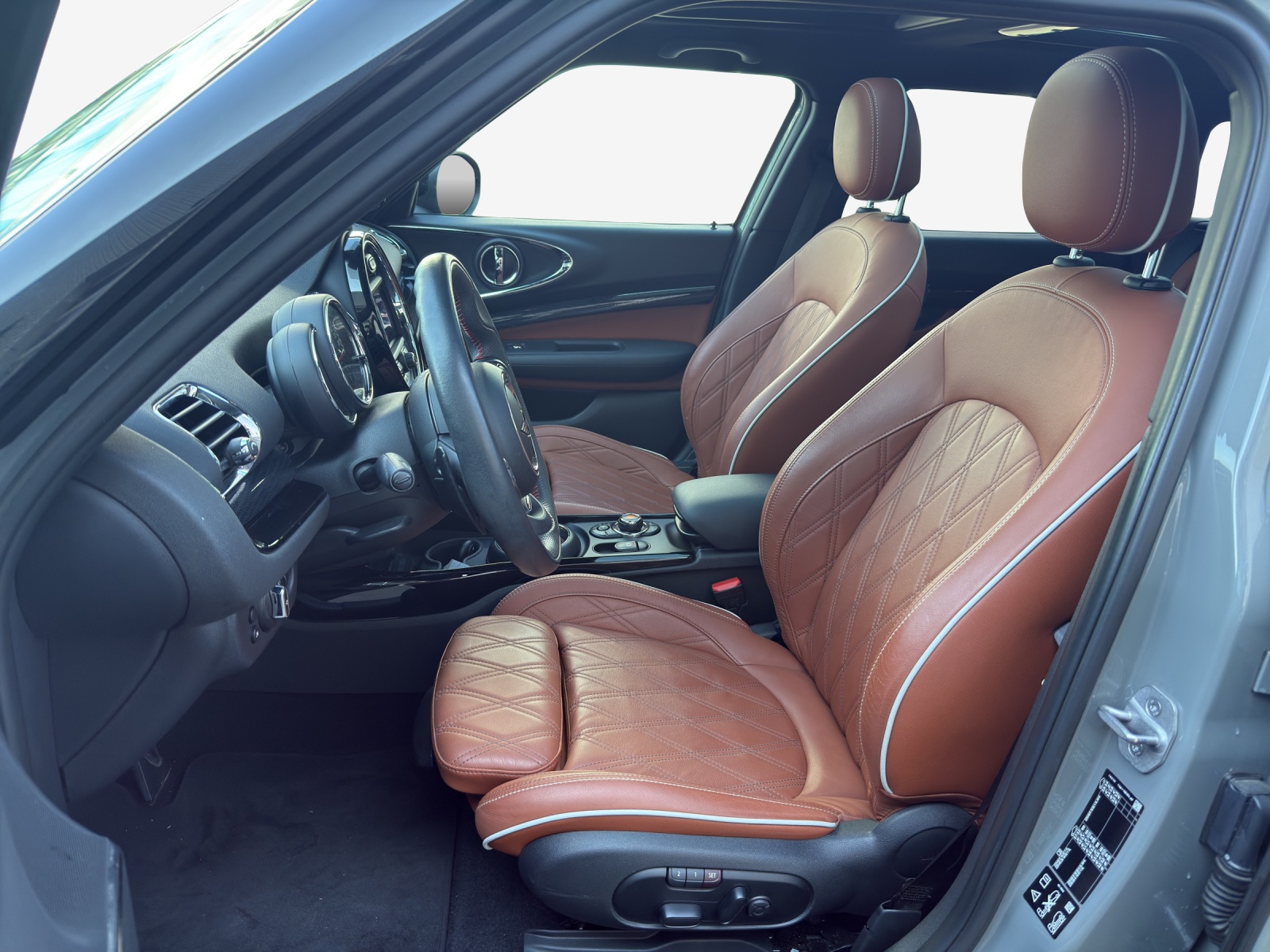 MINI Clubman Cooper John Cooper Works ALL4 Steptronic-image-7