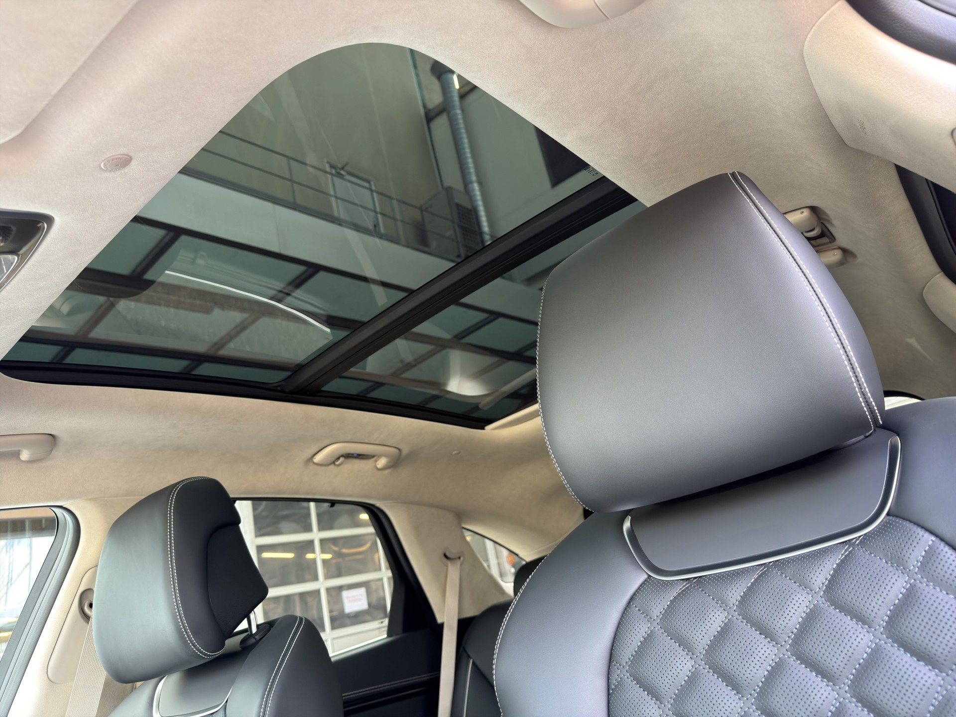 GENESIS GV70 Dual Motor Sport AWD-image-11