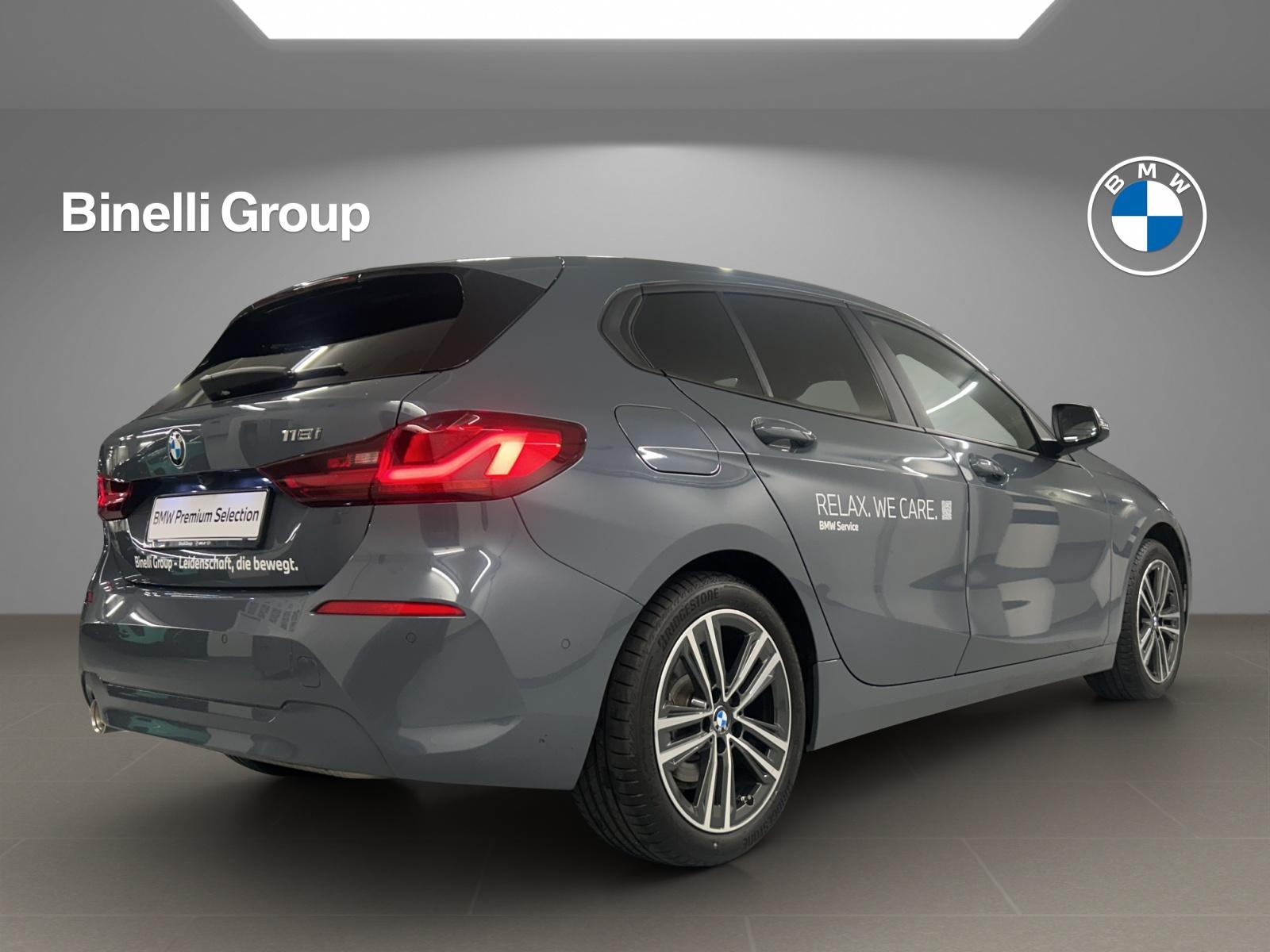 BMW 118i-image-4