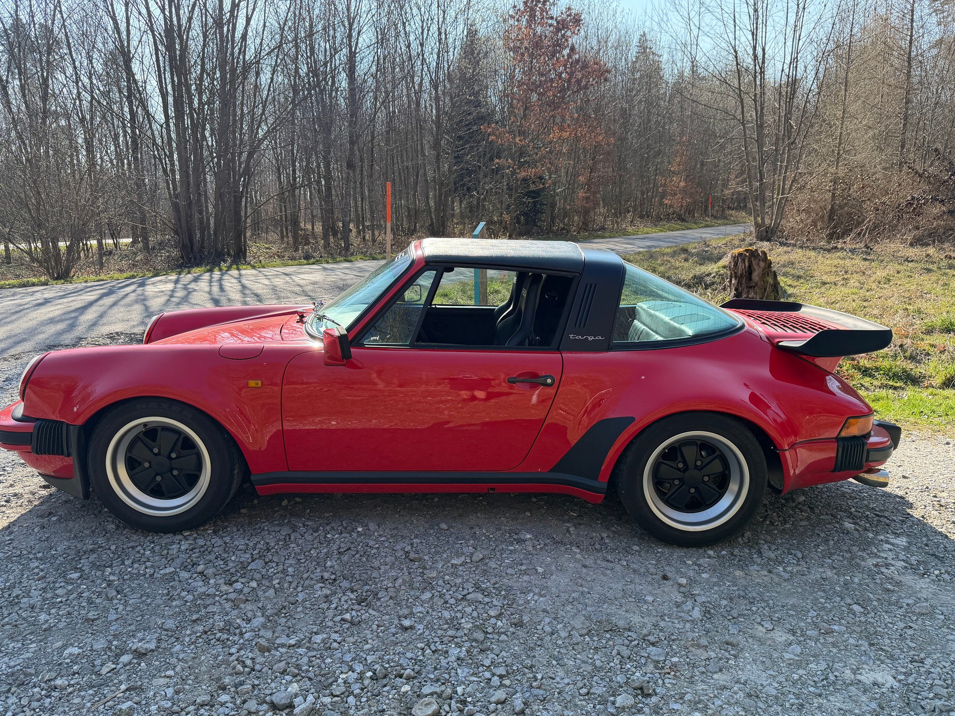 PORSCHE 911 SC Targa-image-3